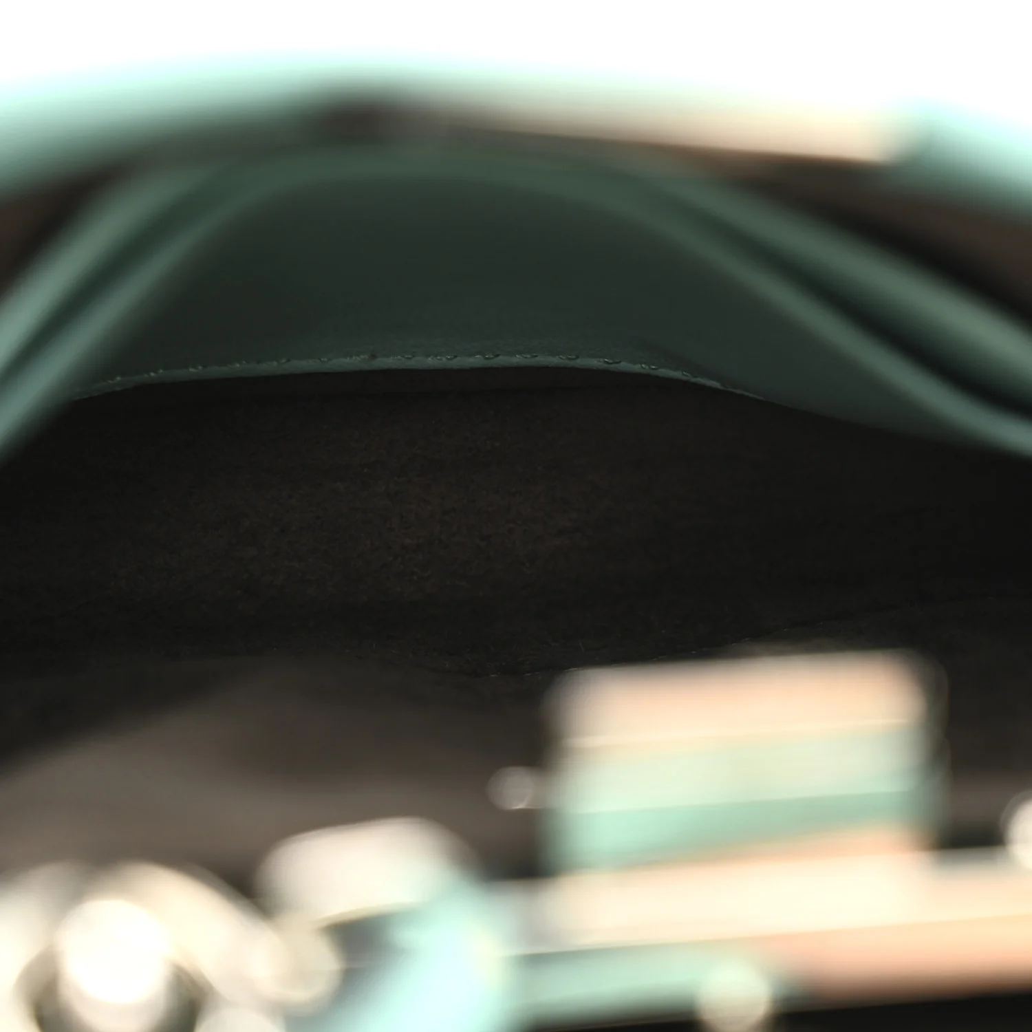 Shiny Nappa Micro Peekaboo Iconic Satchel Turchese Egiz Turchese Egiz - Image 6