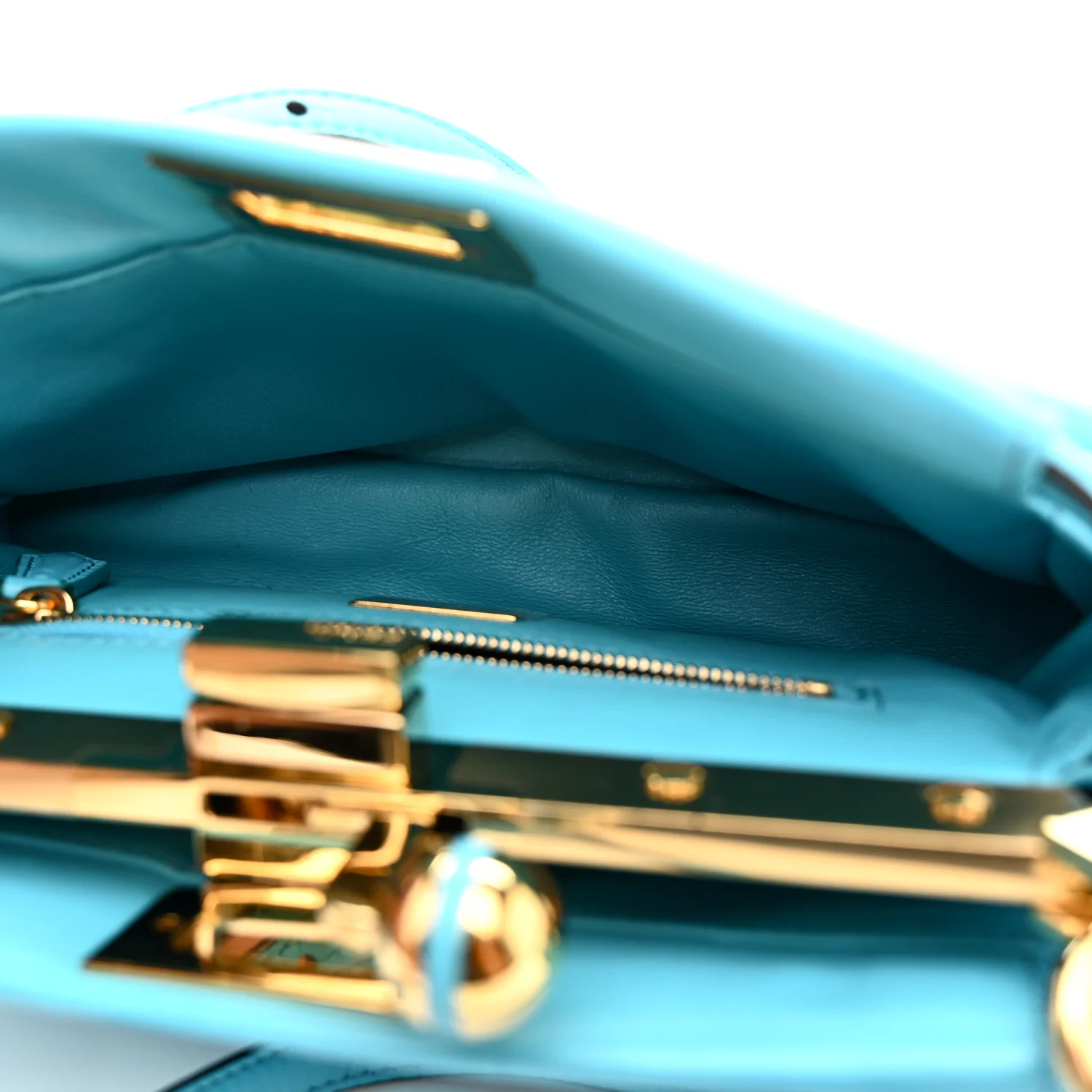 Shiny Nappa Small Peekaboo Click Bag Pool - Image 6