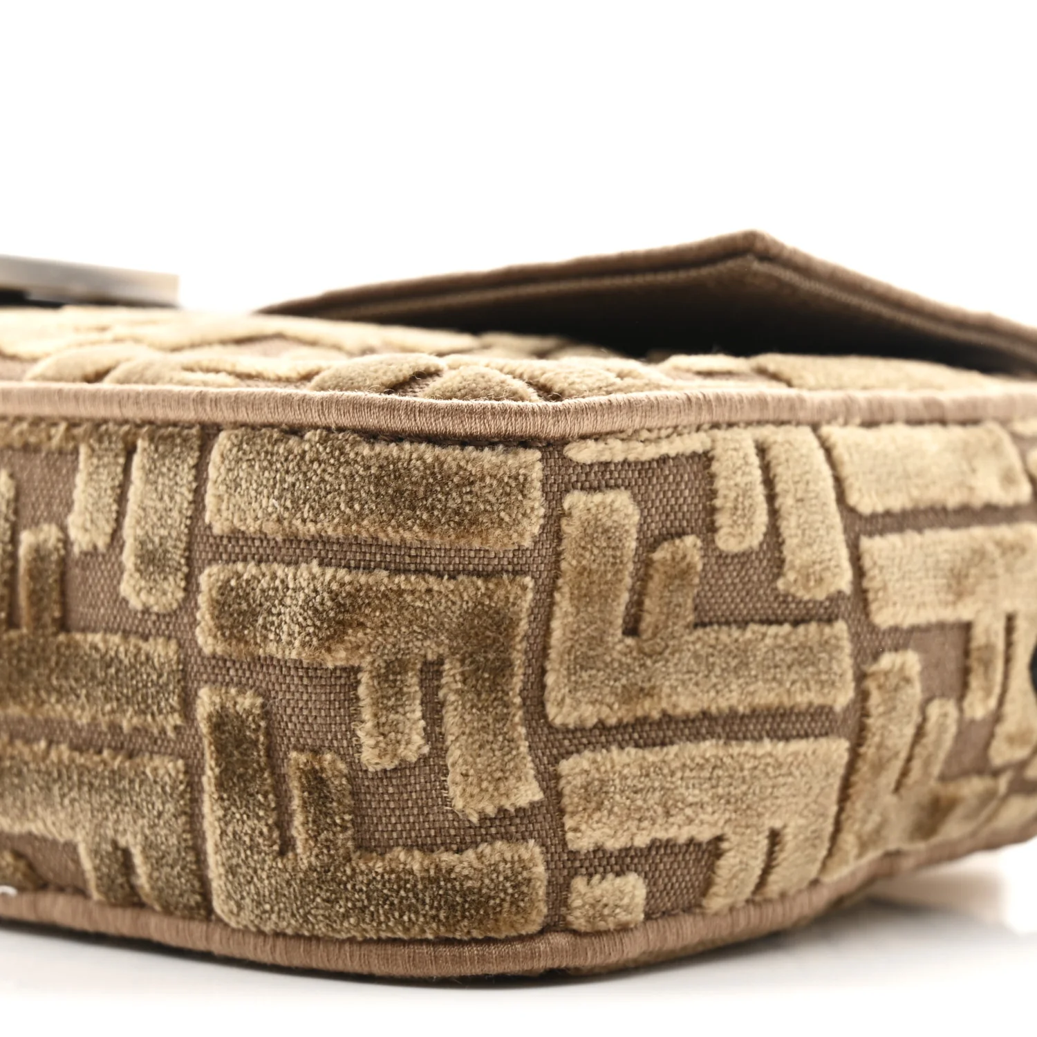 Velvet Jacquard Crystal FF Baguette Cappuccino - Image 11