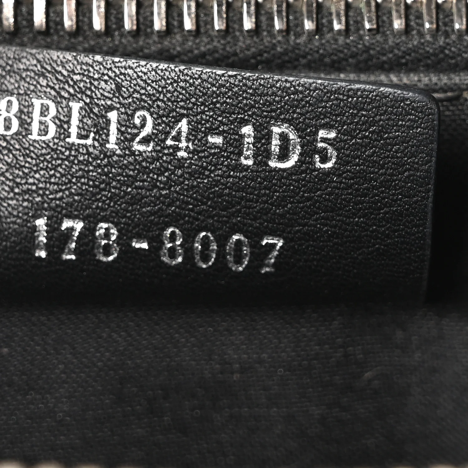 Vitello Dolce Medium By The Way Boston Bag Black - Image 7