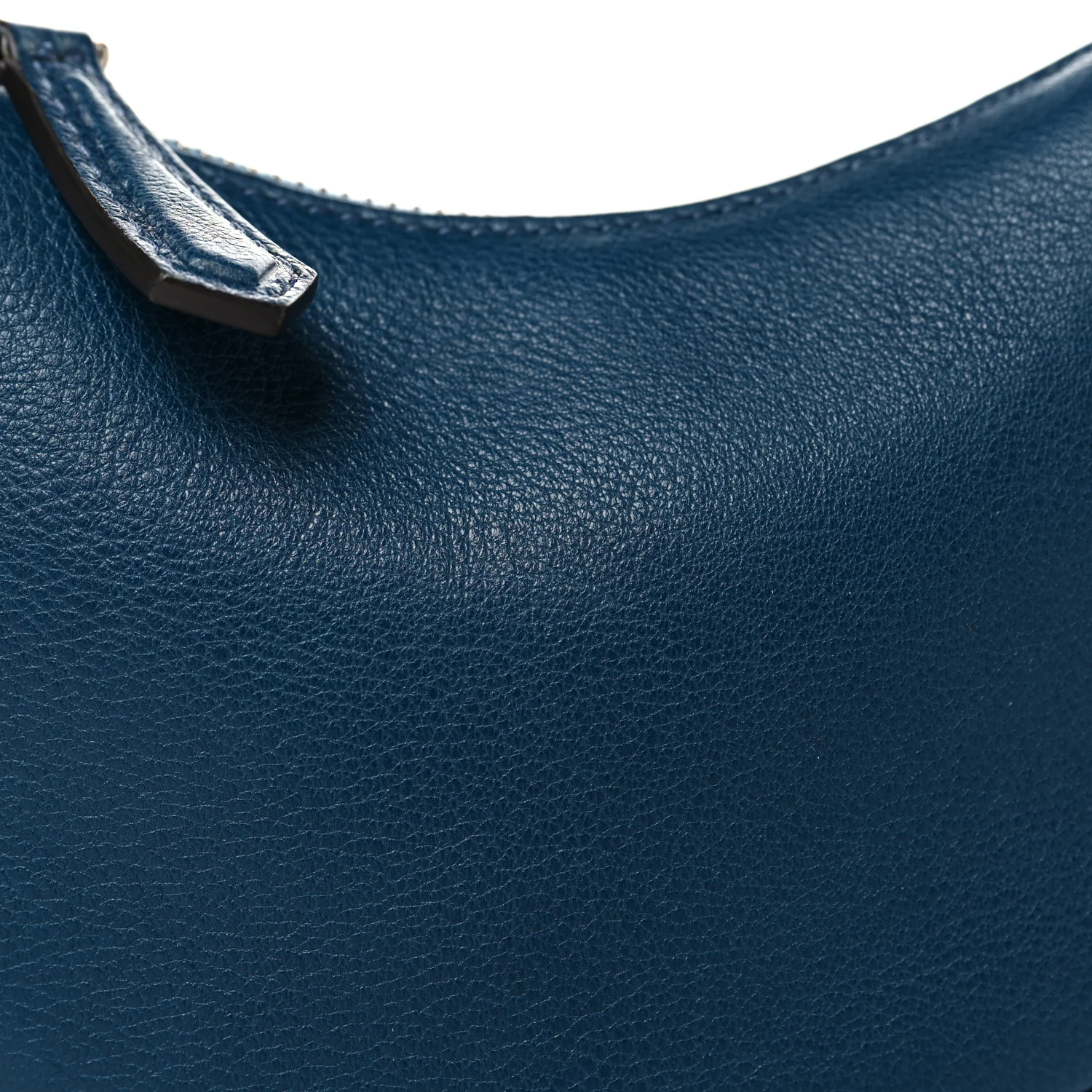 Vitello Grace Matte Nano Fendigraphy Hobo Charm Mirto - Image 8