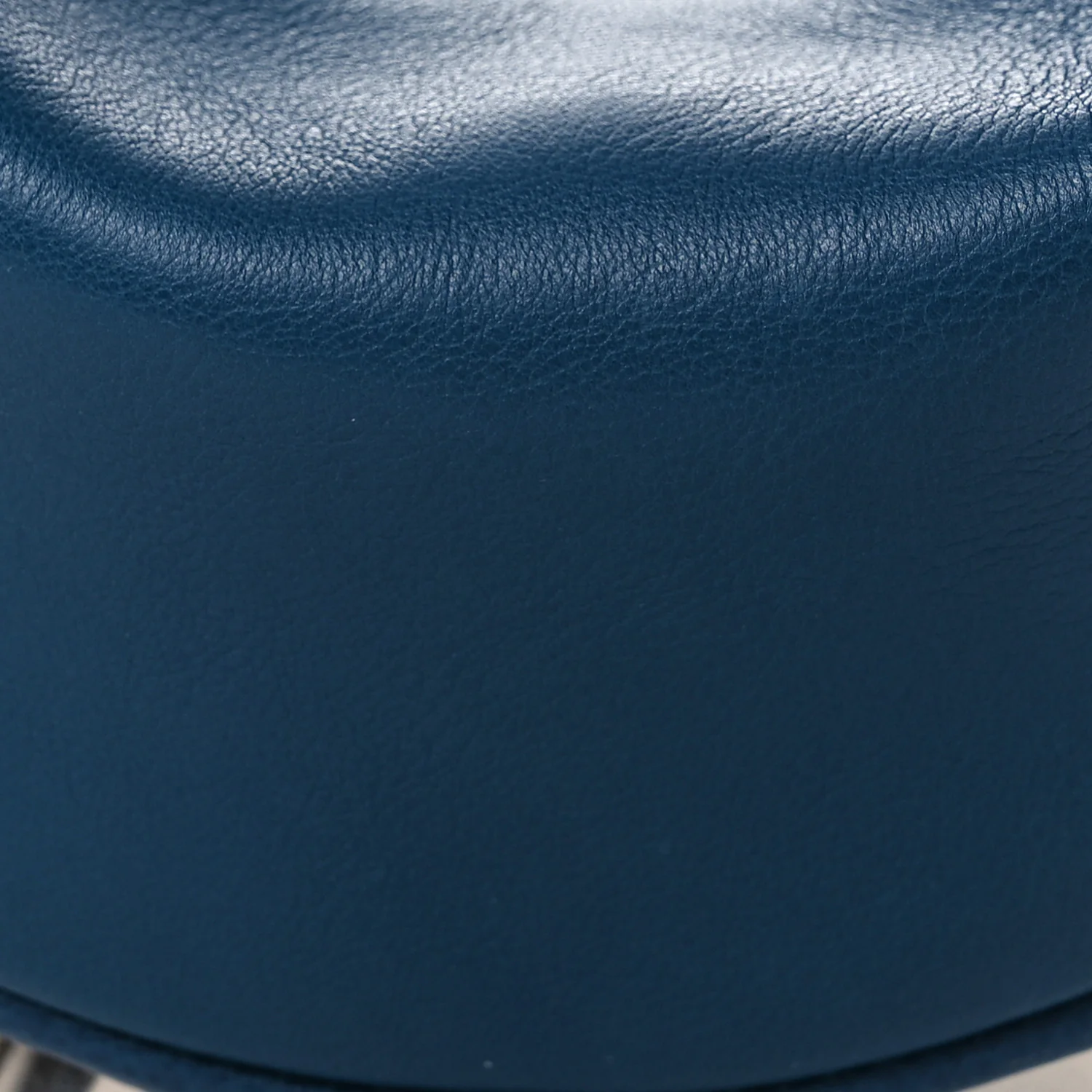 Vitello Grace Matte Nano Fendigraphy Hobo Charm Mirto - Image 8