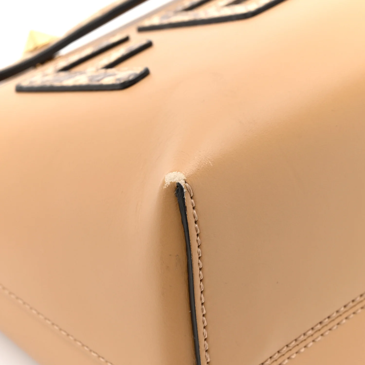 Vitello King Elaphe Python Print Logo Medium By The Way Boston Bag Miele Scuro Makeup - Image 10