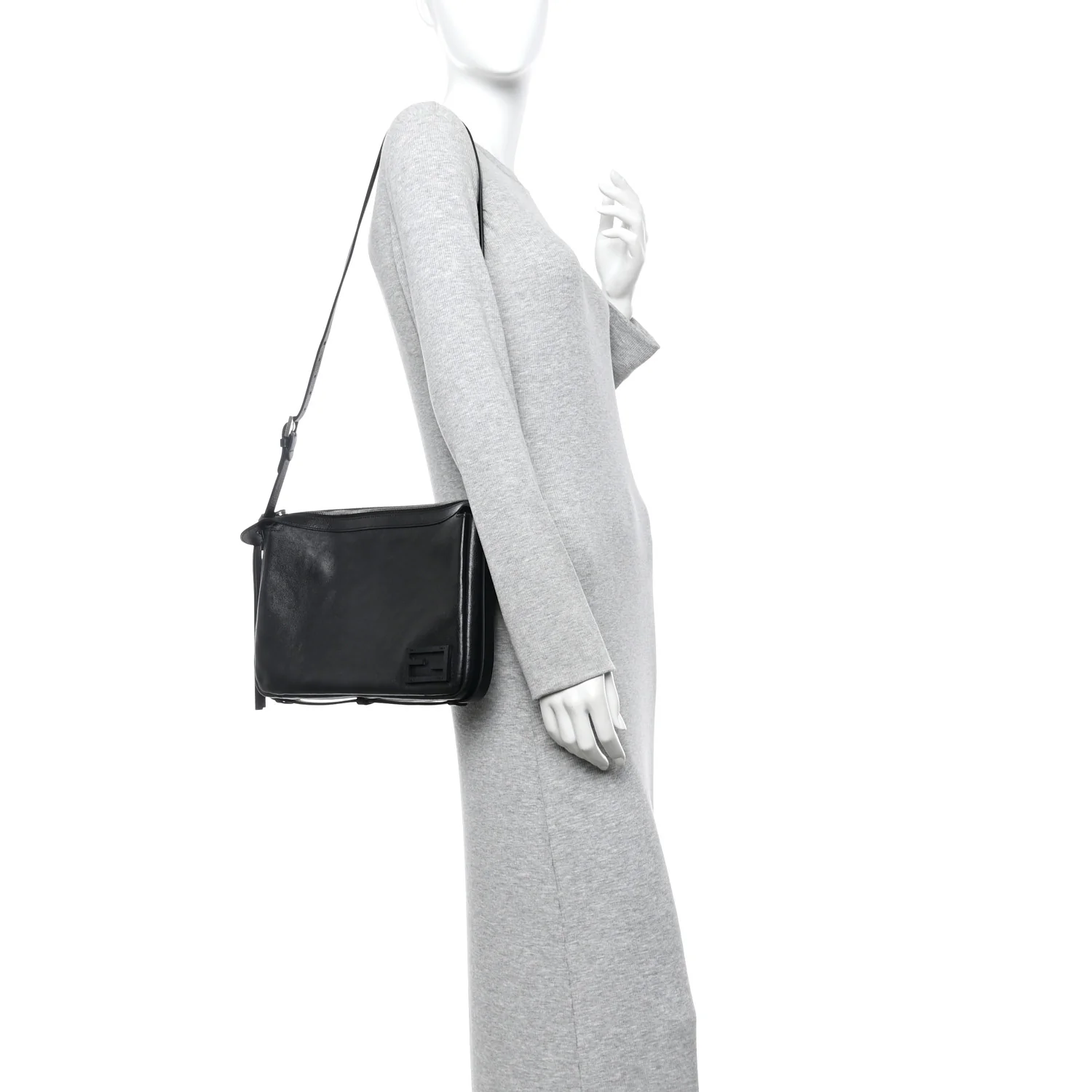 Vitello Medium Simply Fendi Shoulder Bag Black - Image 2