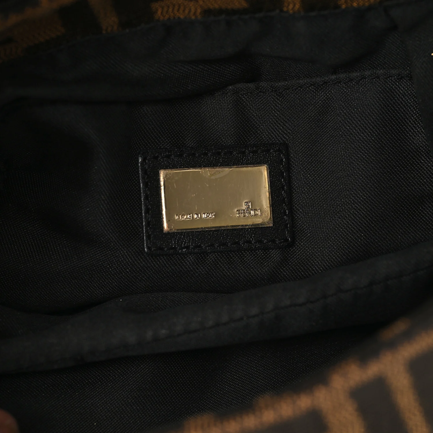 Zucca Sequin Chef Shoulder Bag Tobacco - Image 6