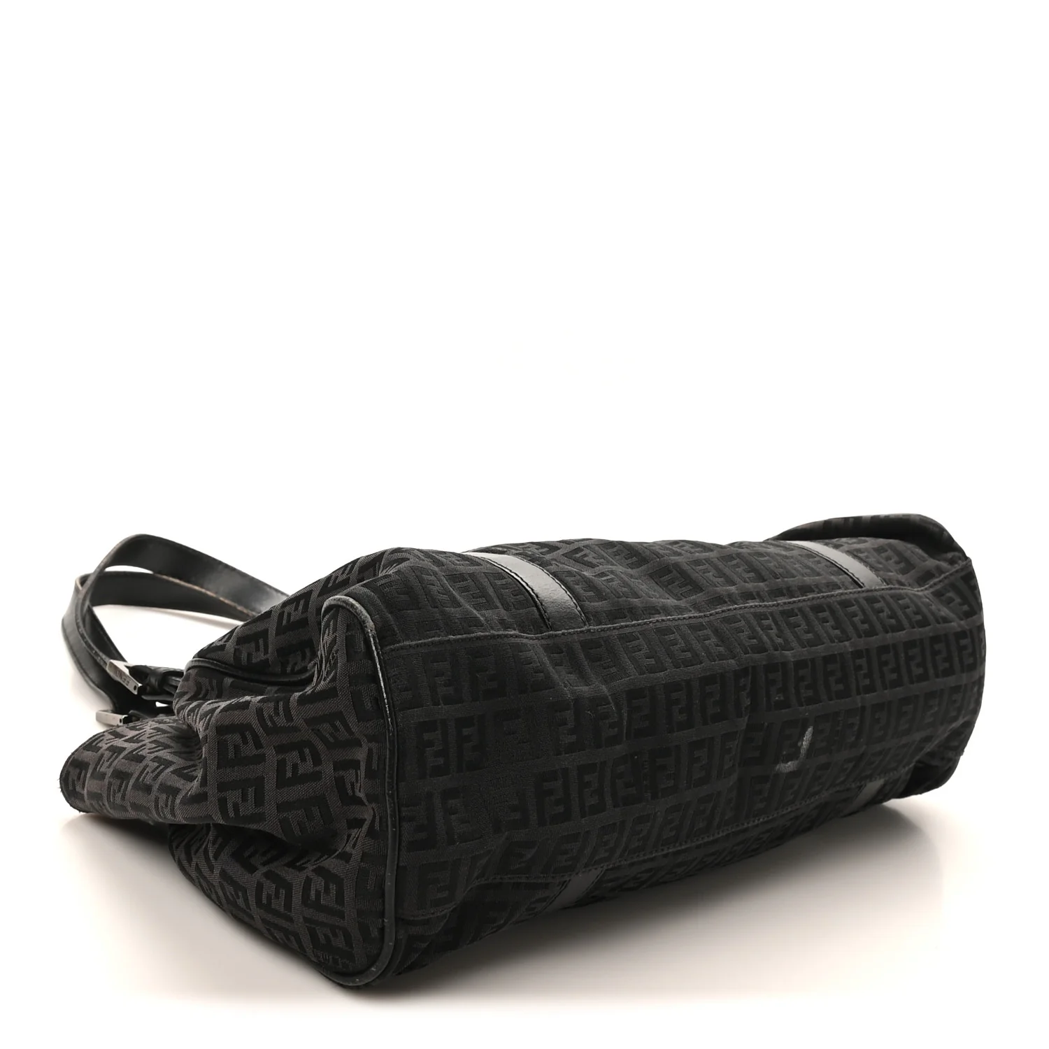 Zucchino Vitello Shoulder Bag Black Moro - Image 4