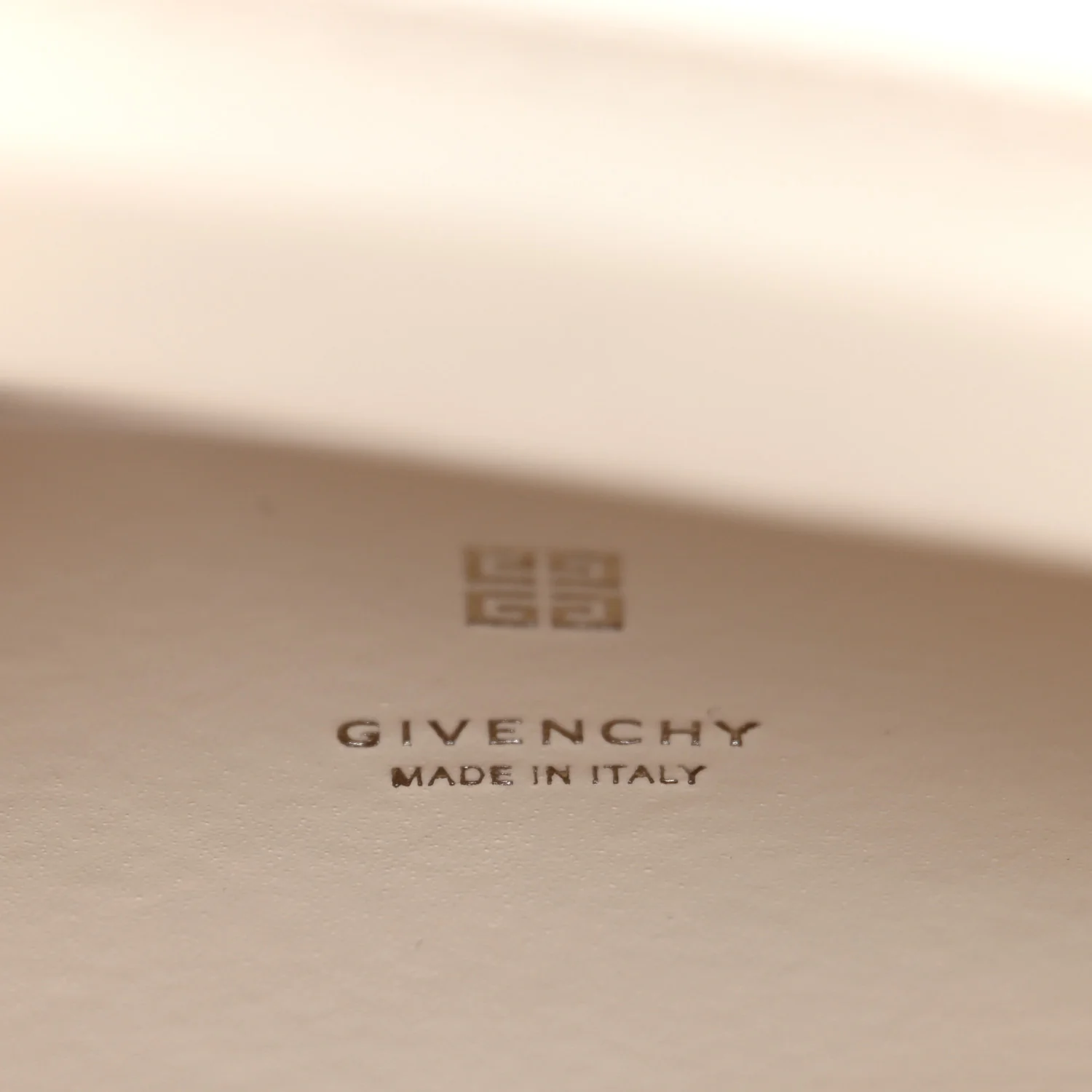 Box Calfskin Toy Antigona Ivory Natural Beige - Image 16