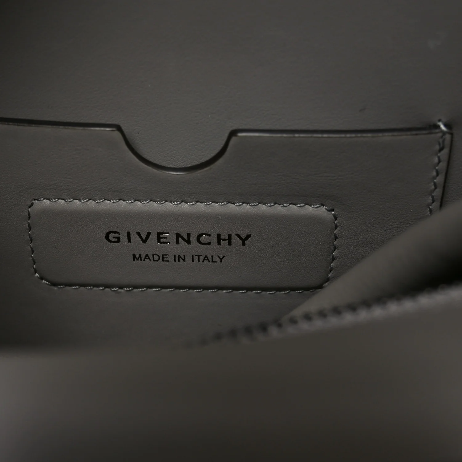 Calfskin Small Soft Antigona Pearl Grey - Image 6