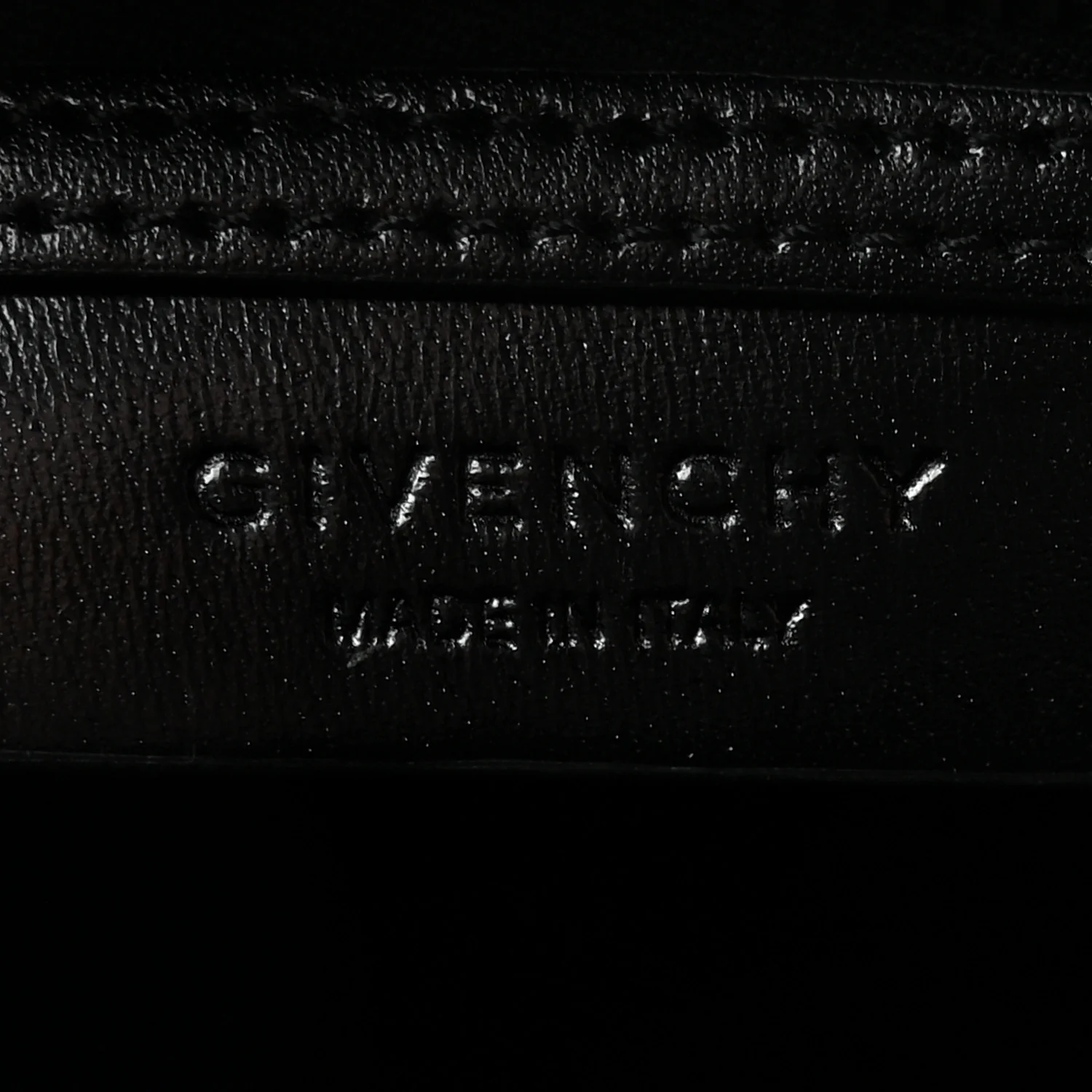 Shiny Lord Calfskin Medium Antigona Black - Image 11