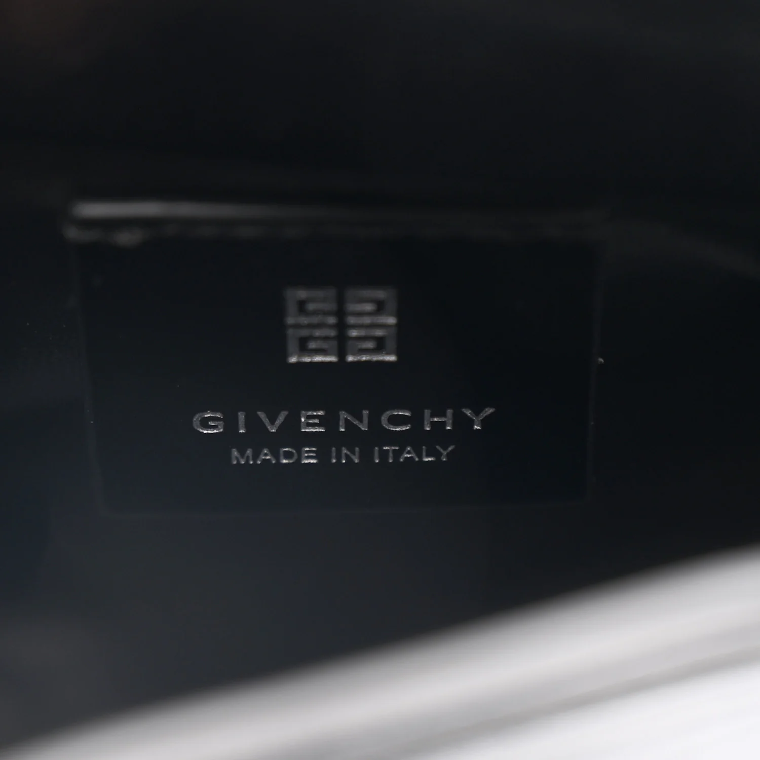 Shiny Lord Calfskin Micro Antigona Black - Image 6