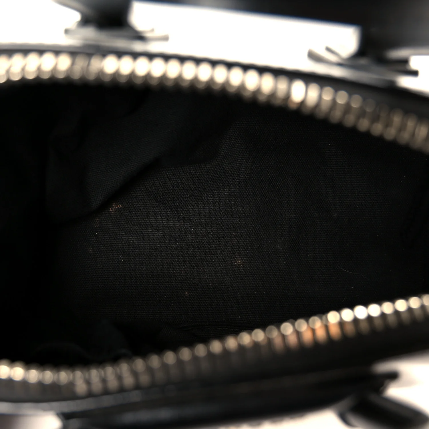 Shiny Lord Calfskin Mini Antigona Black - Image 5