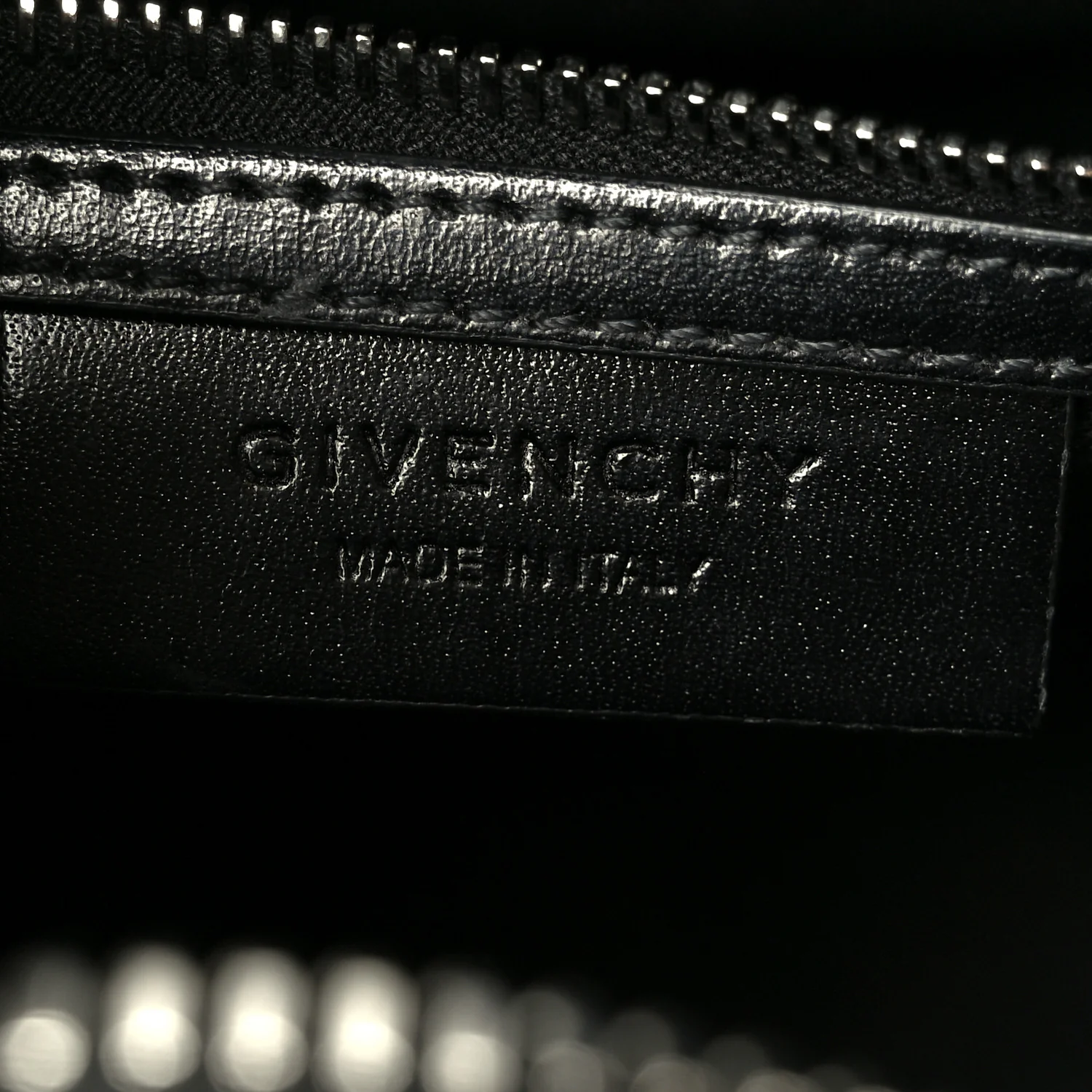 Shiny Lord Calfskin Mini Antigona Black - Image 10