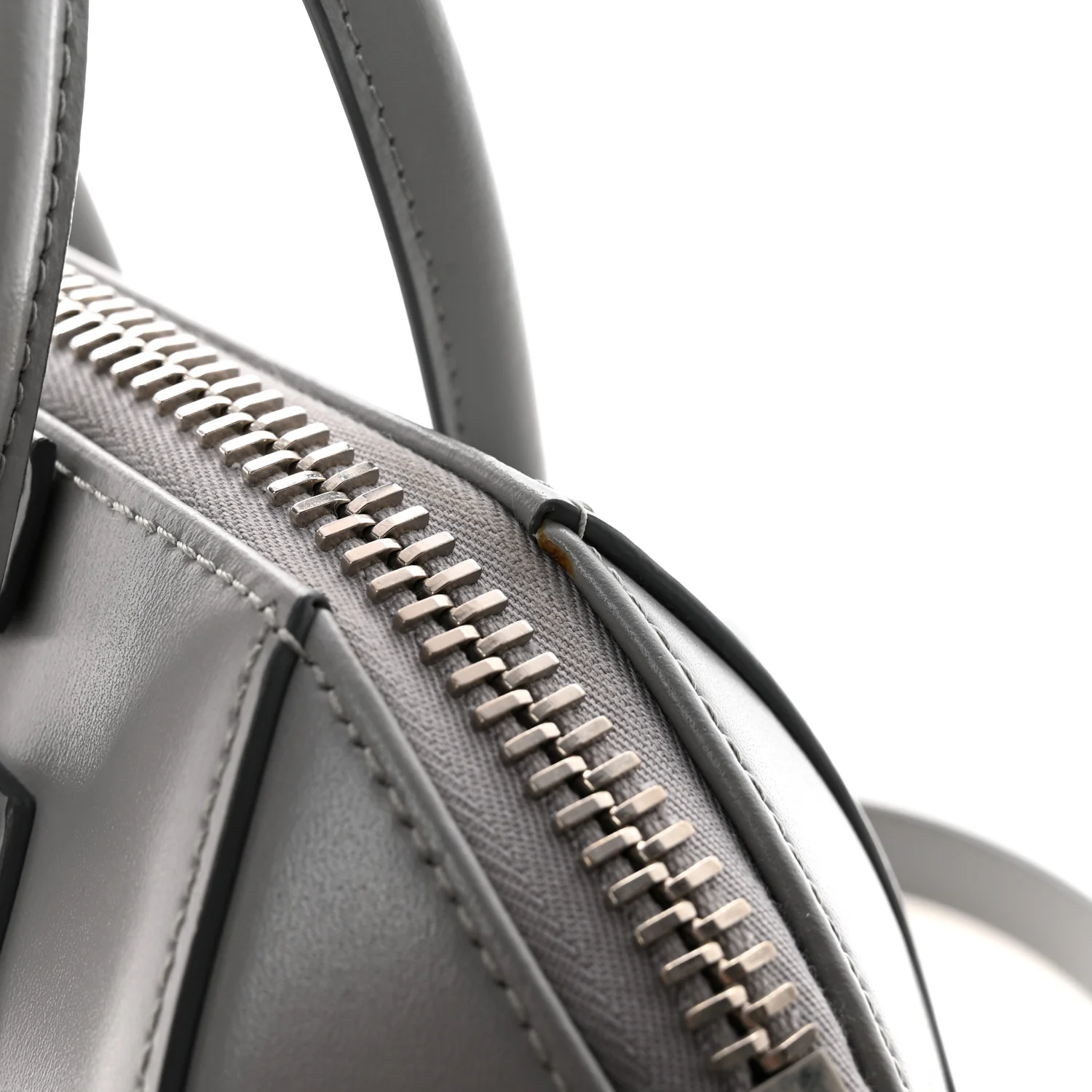 Shiny Lord Calfskin Mini Antigona Pearl Grey - Image 13