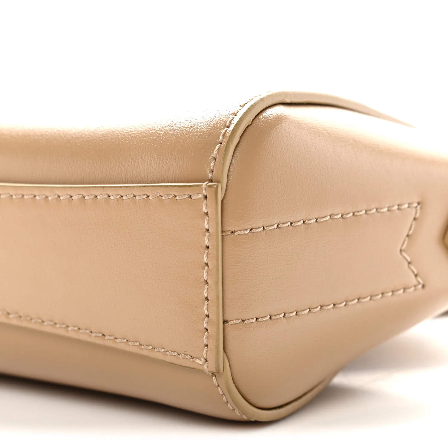 Smooth Calfskin Nano Antigona Beige Cappuccino - Image 9