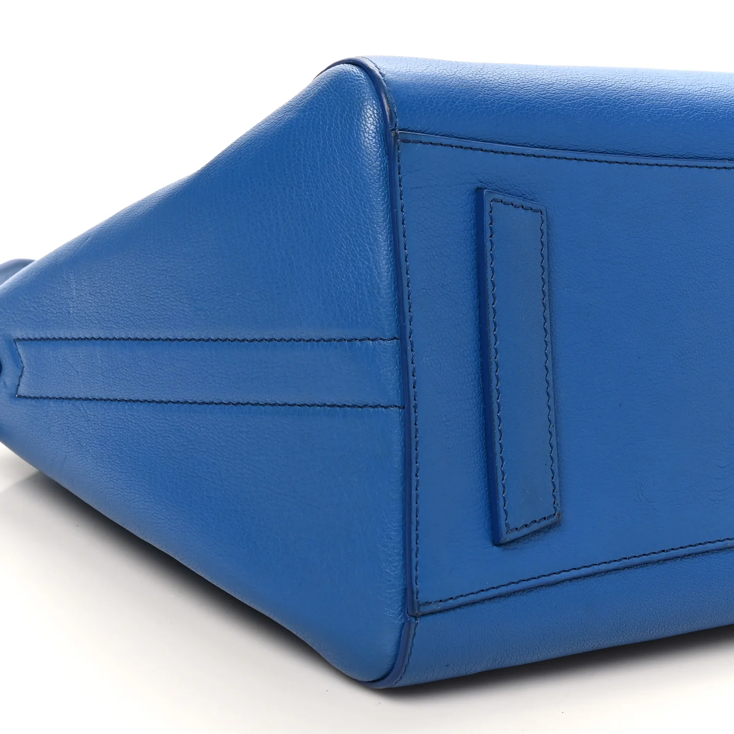 Sugar Goatskin Medium Antigona Bright Blue - Image 9