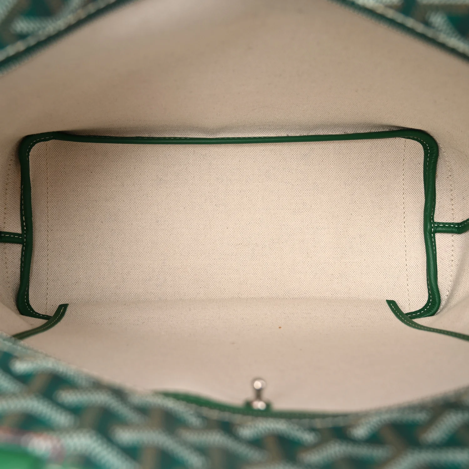 Goyardine Artois PM Green - Image 5