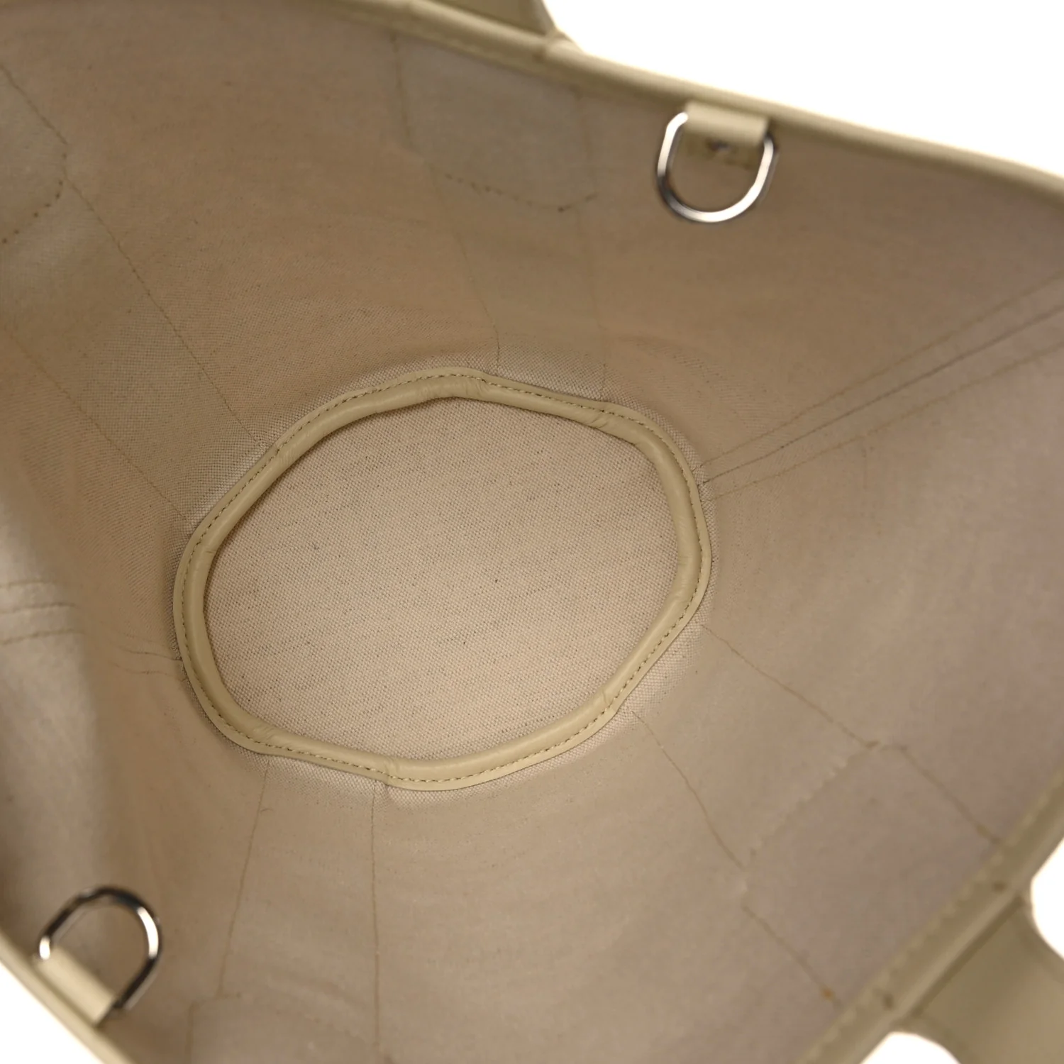 Goyardine Belharra PM Sand - Image 5
