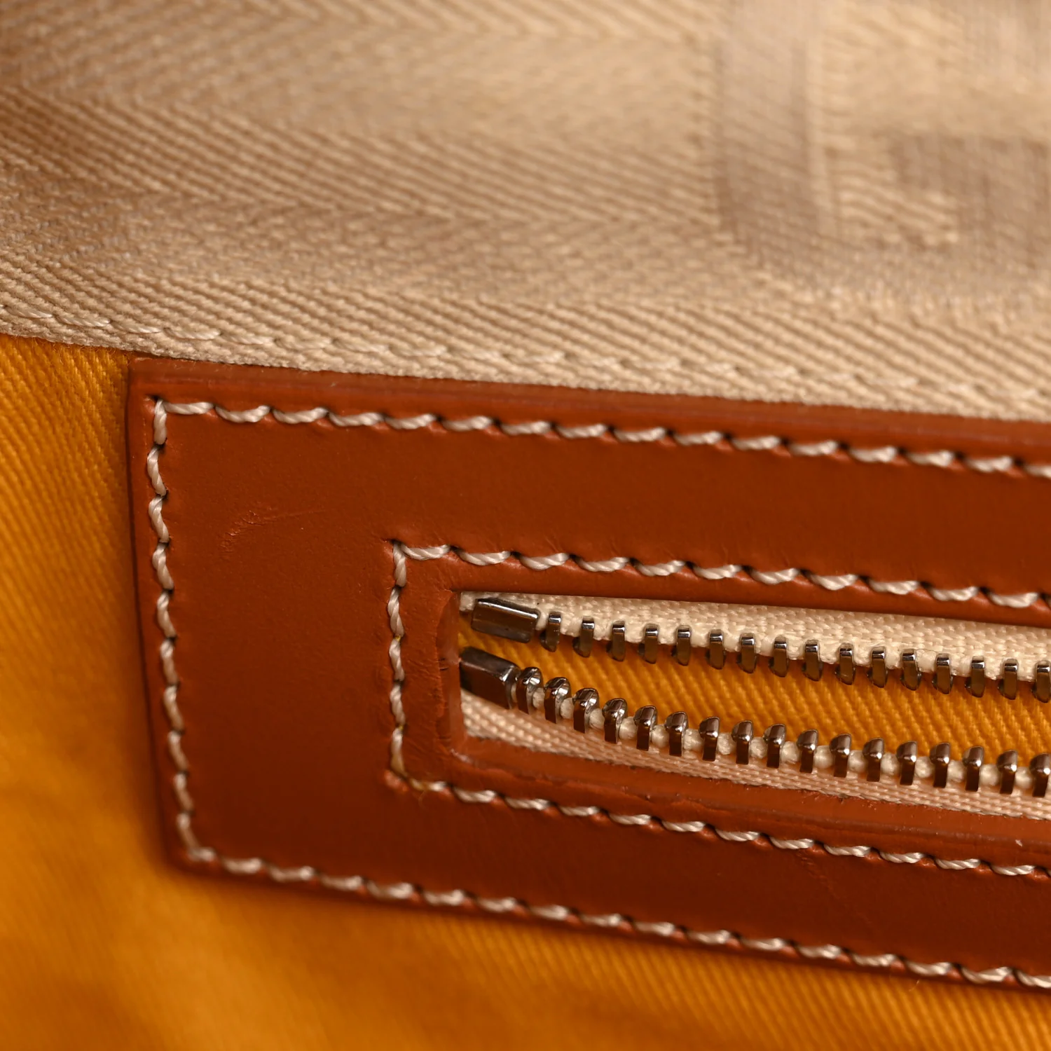 Goyardine Okinawa PM Black Gold - Image 10