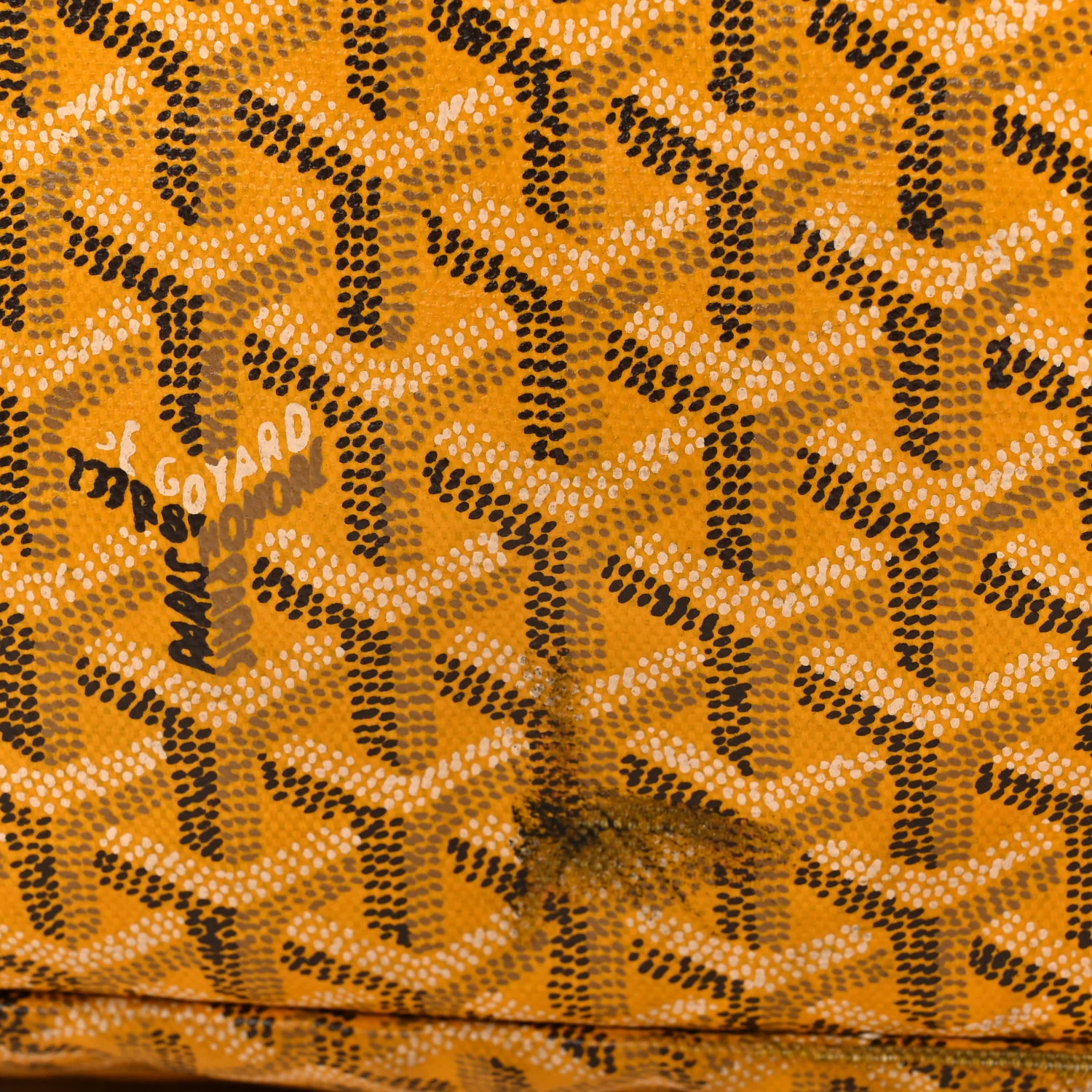 Goyardine Saint Louis GM Yellow - Image 12