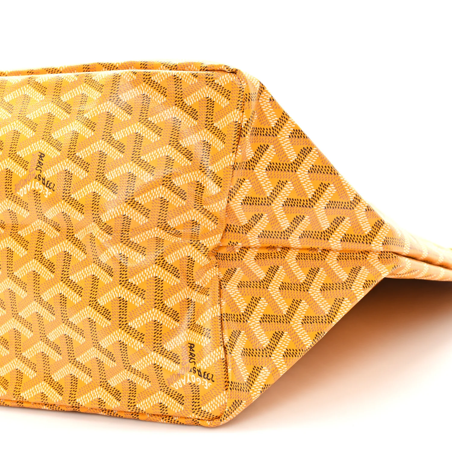 Goyardine Saint Louis GM Yellow - Image 9
