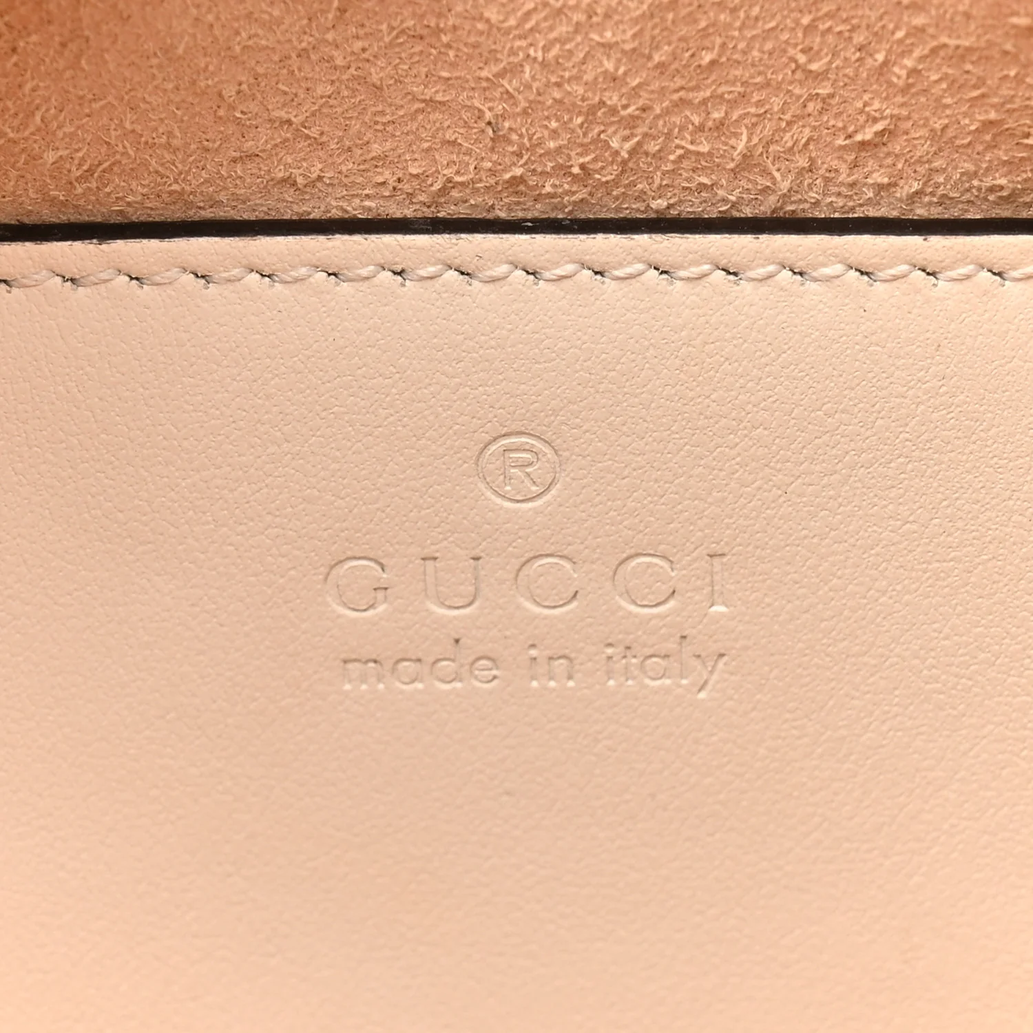 Calfskin Matelasse Aria Small GG Marmont Chain Shoulder Bag Mystic White - Image 10