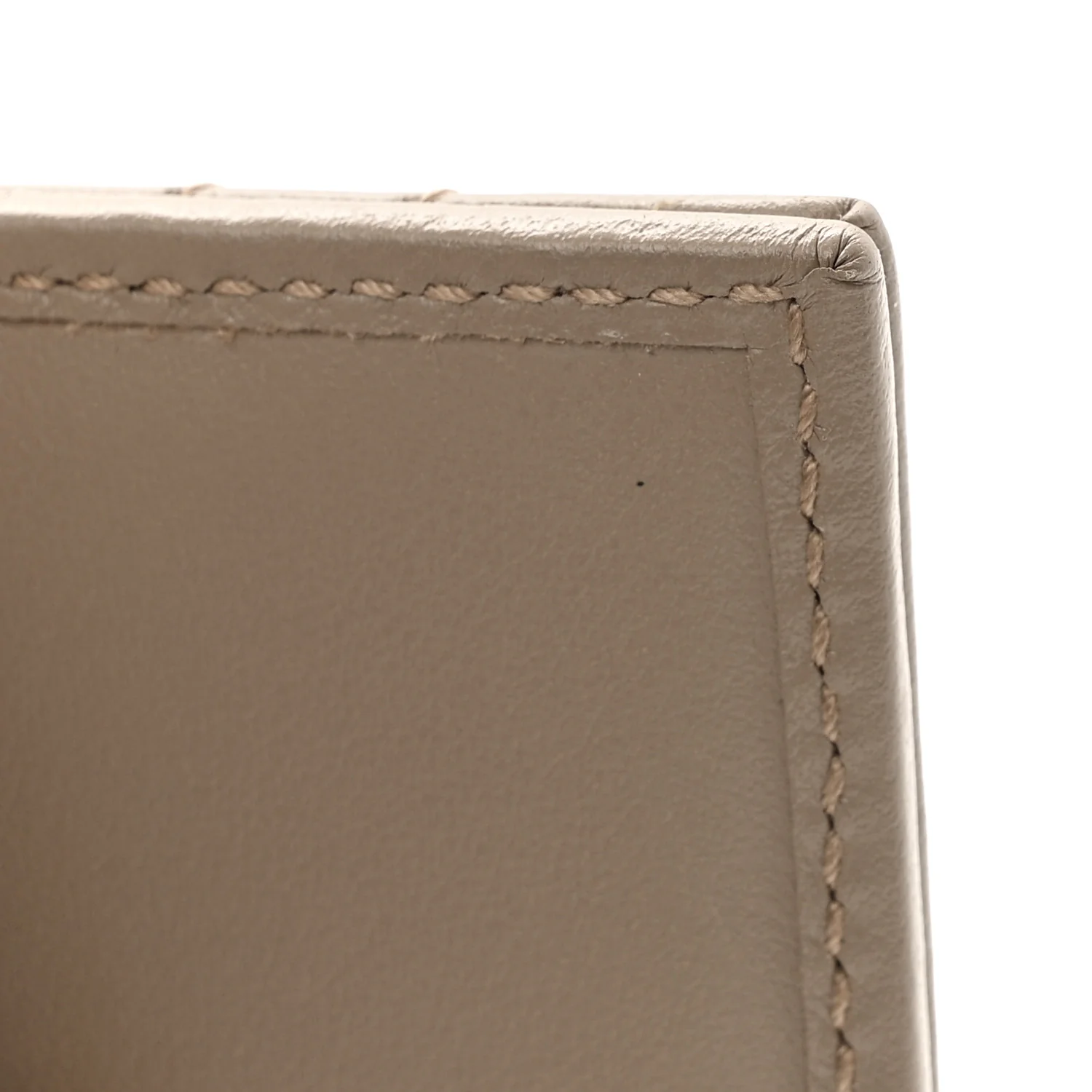 Calfskin Matelasse GG Marmont Card Case Wallet Porcelain Rose - Image 9