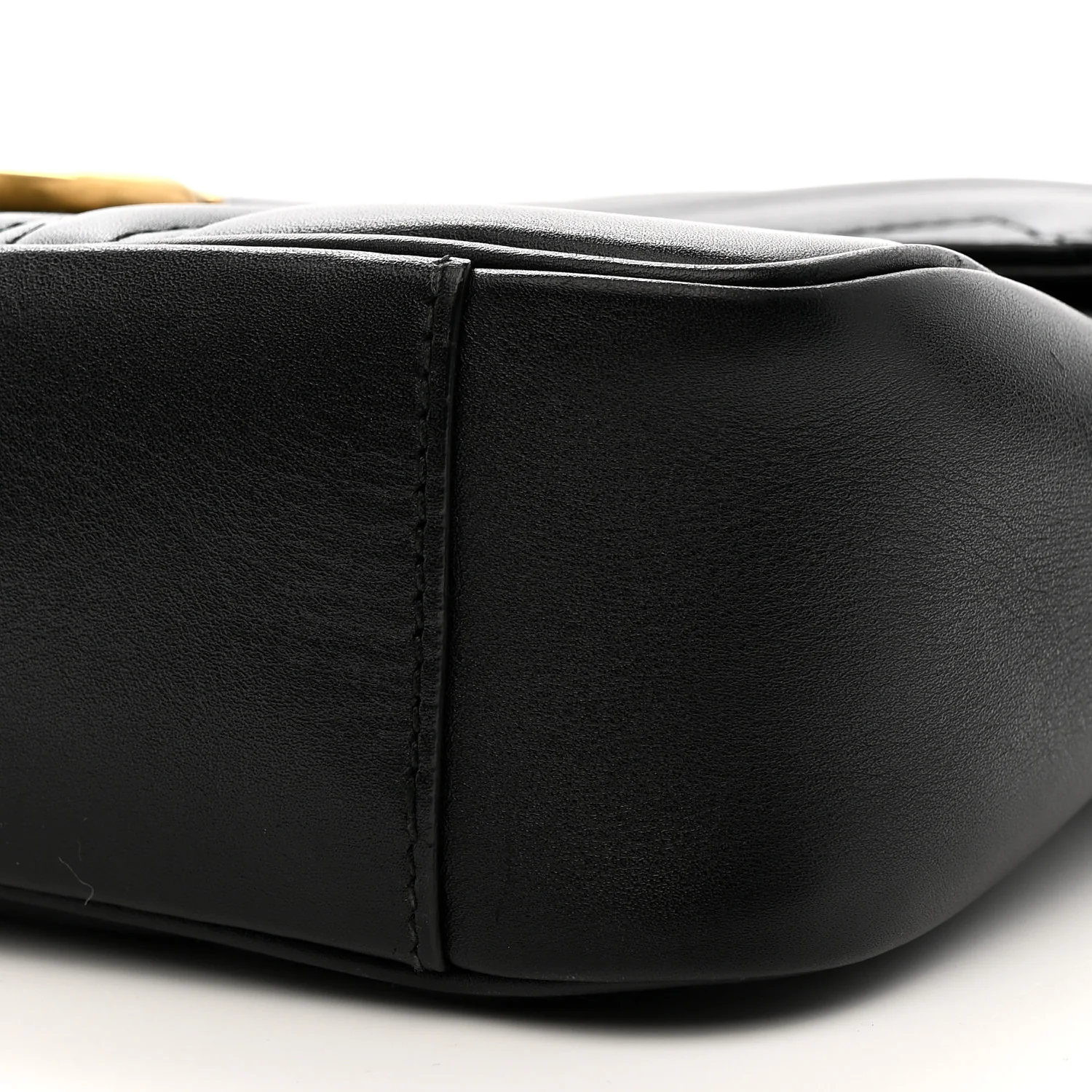 Calfskin Matelasse Medium GG Marmont Shoulder Bag Black - Image 10
