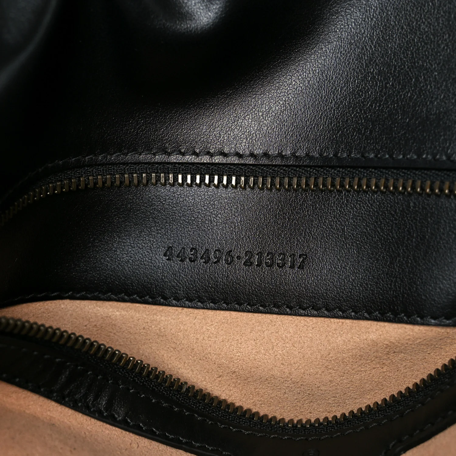Calfskin Matelasse Medium GG Marmont Shoulder Bag Black - Image 7