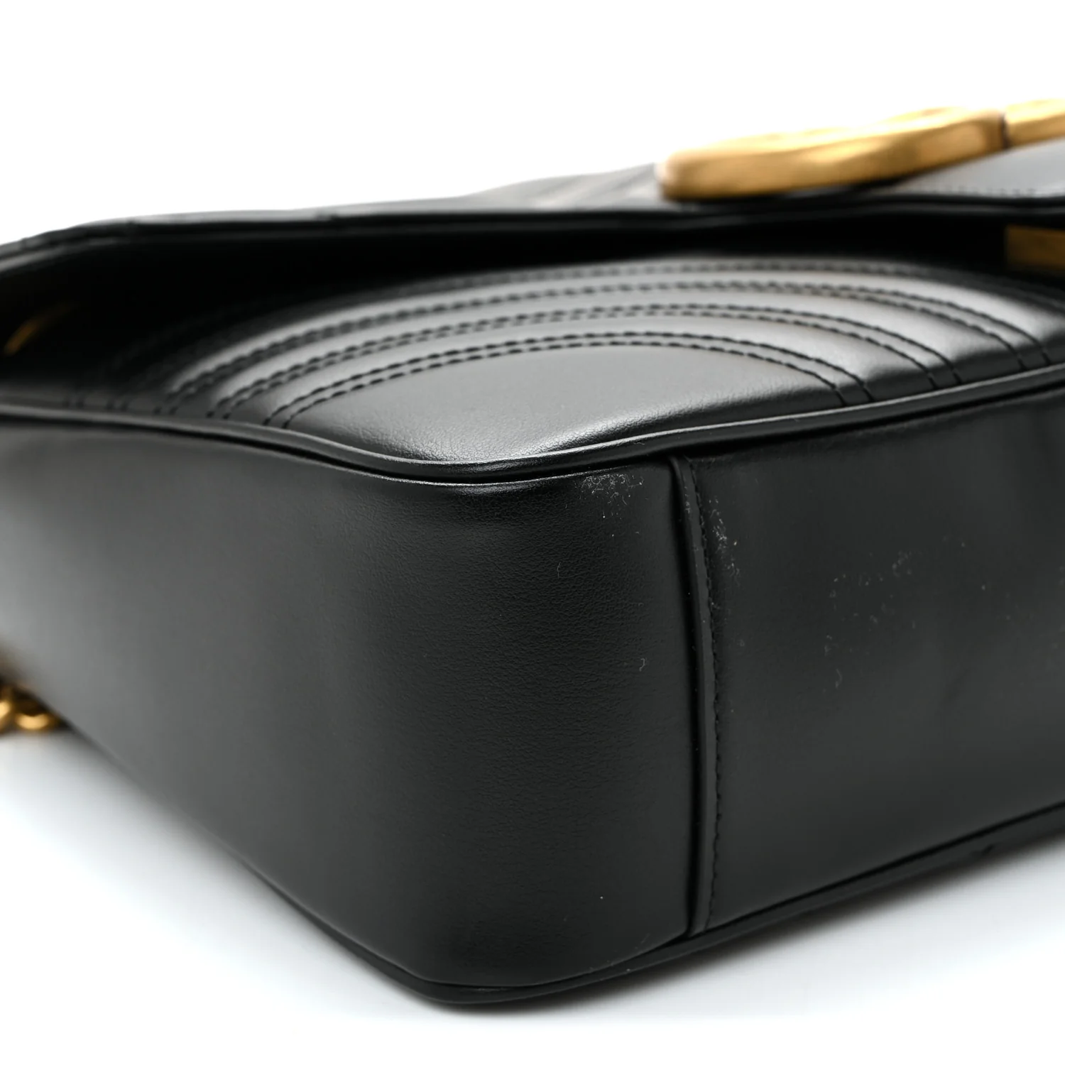 Calfskin Matelasse Medium GG Marmont Shoulder Bag Black - Image 9