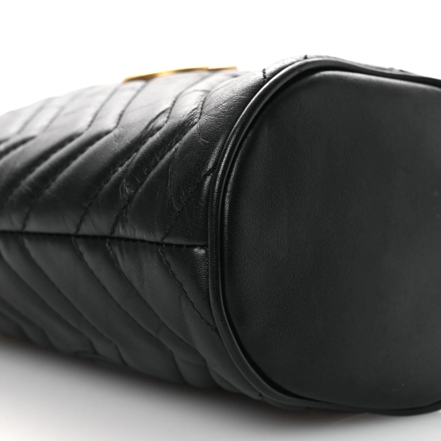 Calfskin Matelasse Mini GG Marmont 2.0 Bucket Bag Black - Image 10