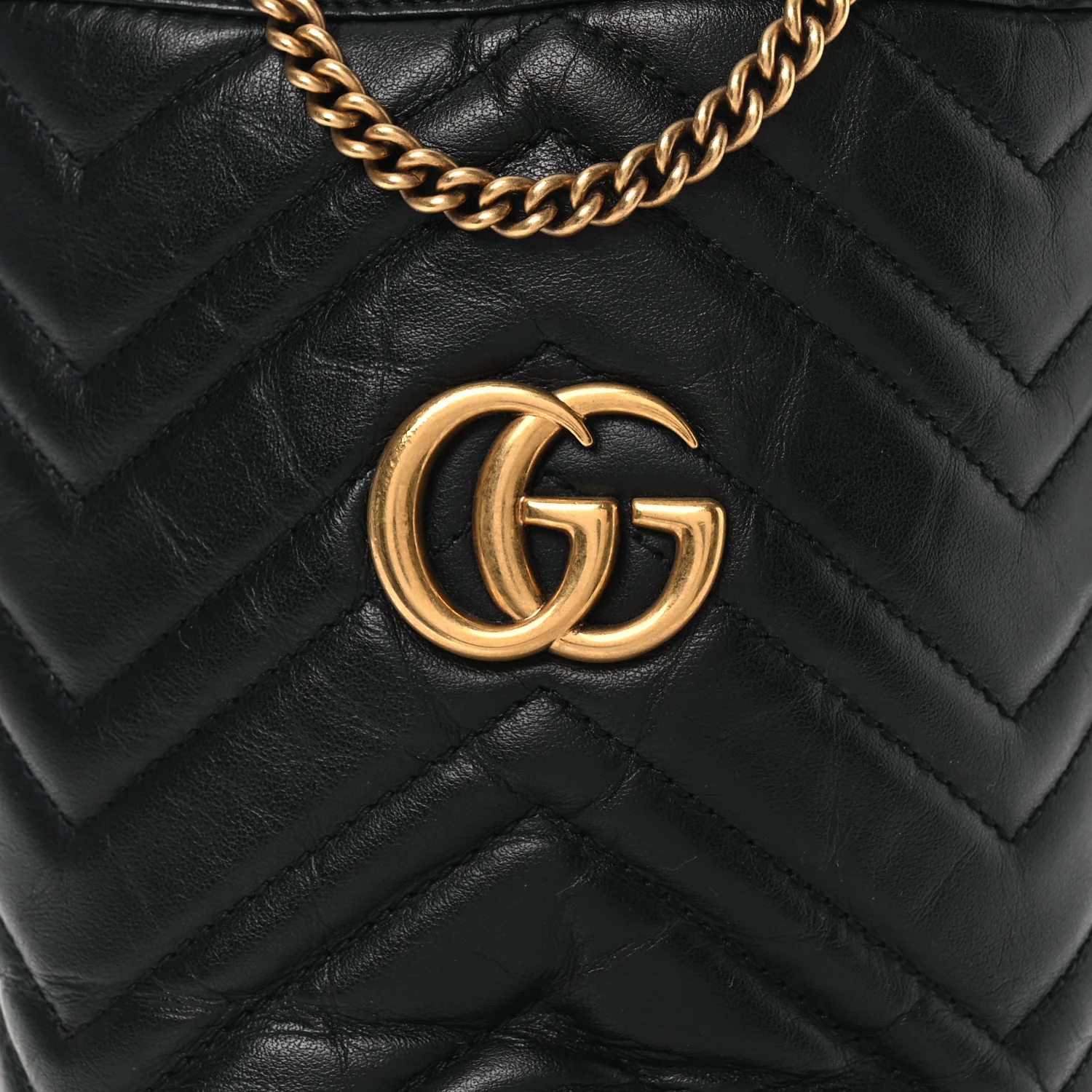 Calfskin Matelasse Mini GG Marmont 2.0 Bucket Bag Black - Image 9