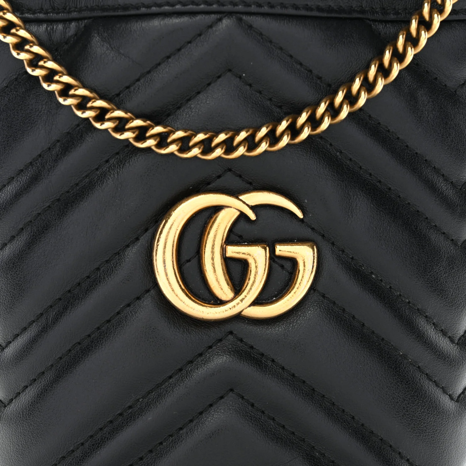 Calfskin Matelasse Mini GG Marmont 2.0 Bucket Bag Black - Image 8