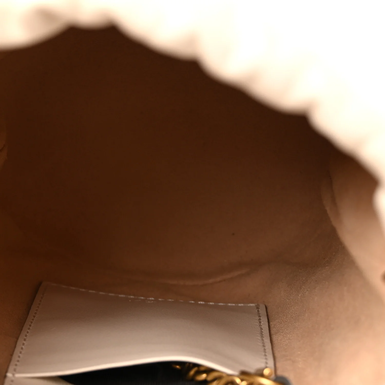 Calfskin Matelasse Mini GG Marmont 2.0 Bucket Bag White - Image 5