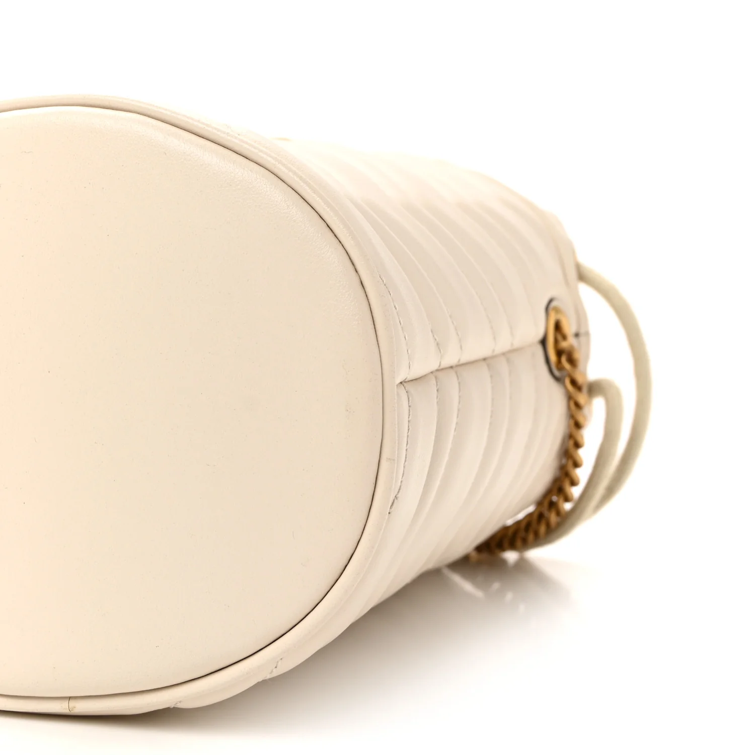 Calfskin Matelasse Mini GG Marmont 2.0 Bucket Bag White - Image 9