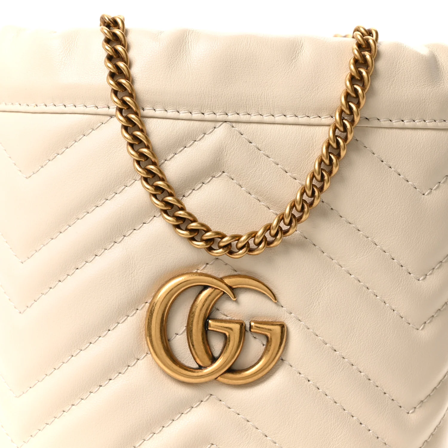 Calfskin Matelasse Mini GG Marmont 2.0 Bucket Bag White - Image 7