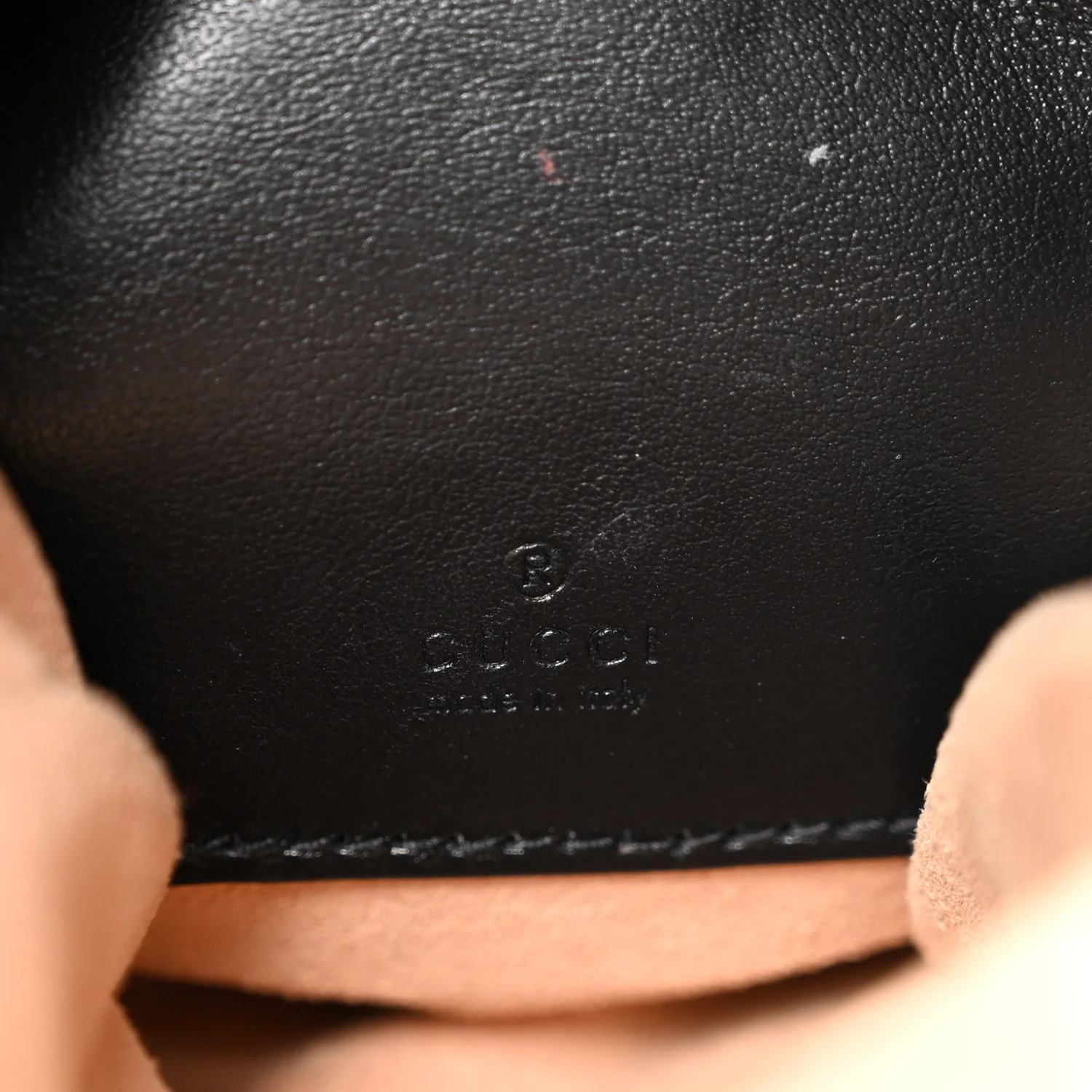 Calfskin Matelasse Mini GG Marmont Crossbody Bag Black - Image 6