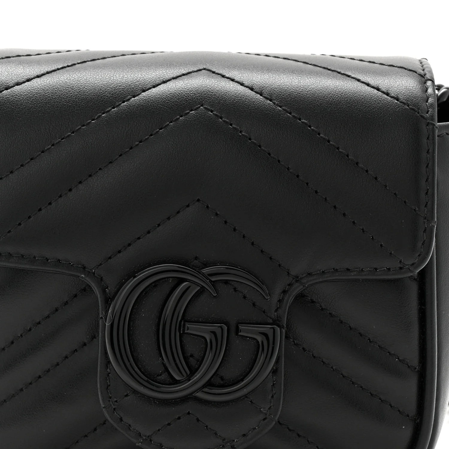 Calfskin Matelasse Monochrome GG Marmont Chain Mini Belt Bag Black - Image 8