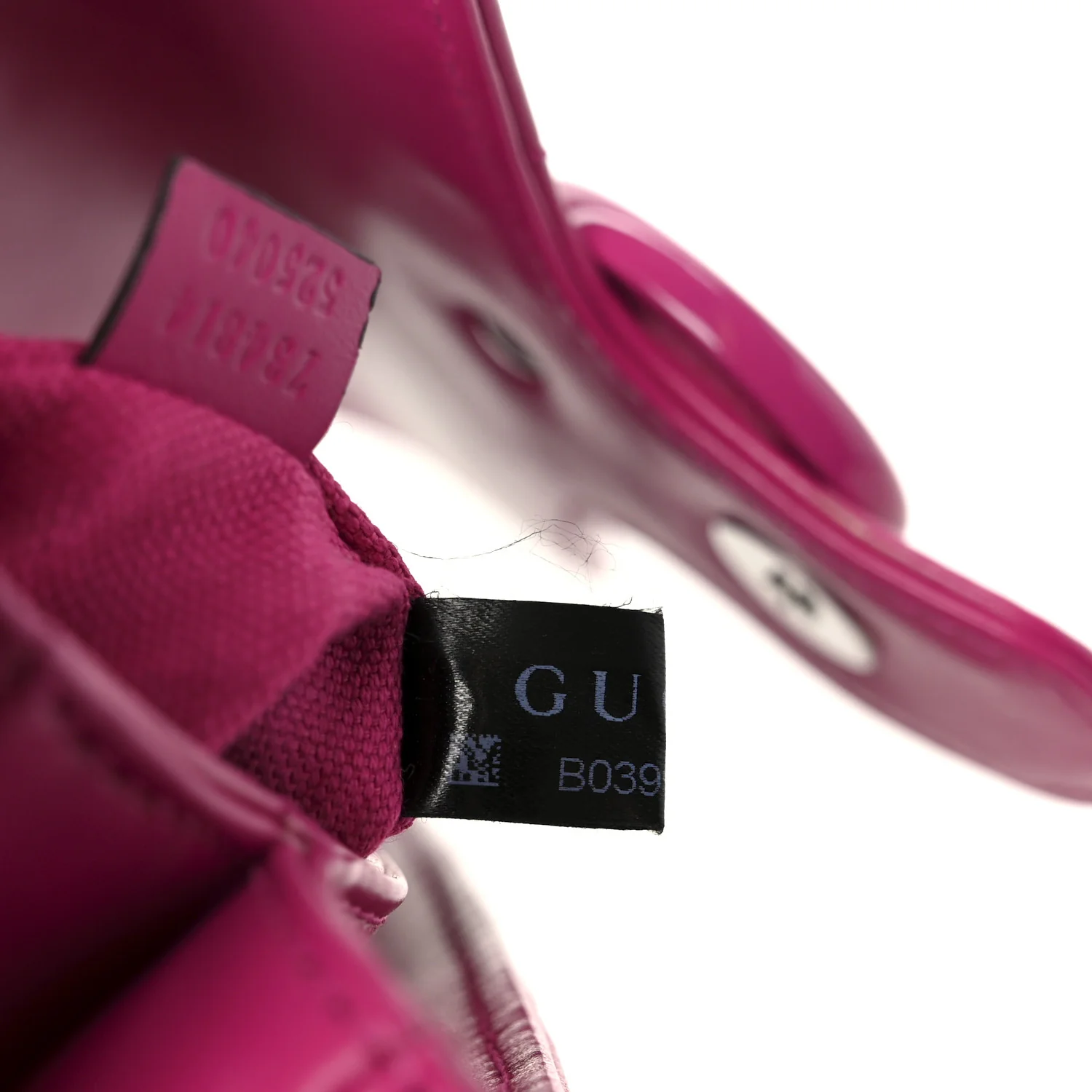 Calfskin Matelasse Monochrome GG Marmont Crossbody Shoulder Bag Classic Fuxia - Image 8