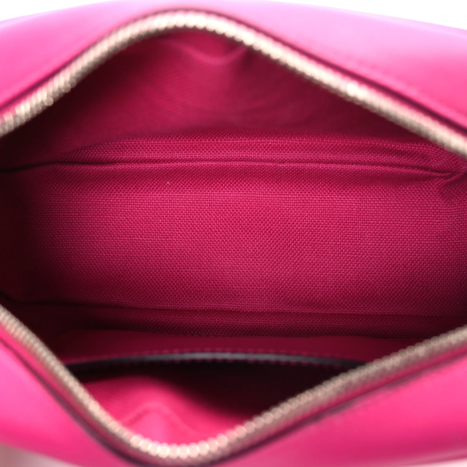 Calfskin Matelasse Monochrome Small GG Marmont Chain Shoulder Bag Classic Fuxia - Image 5