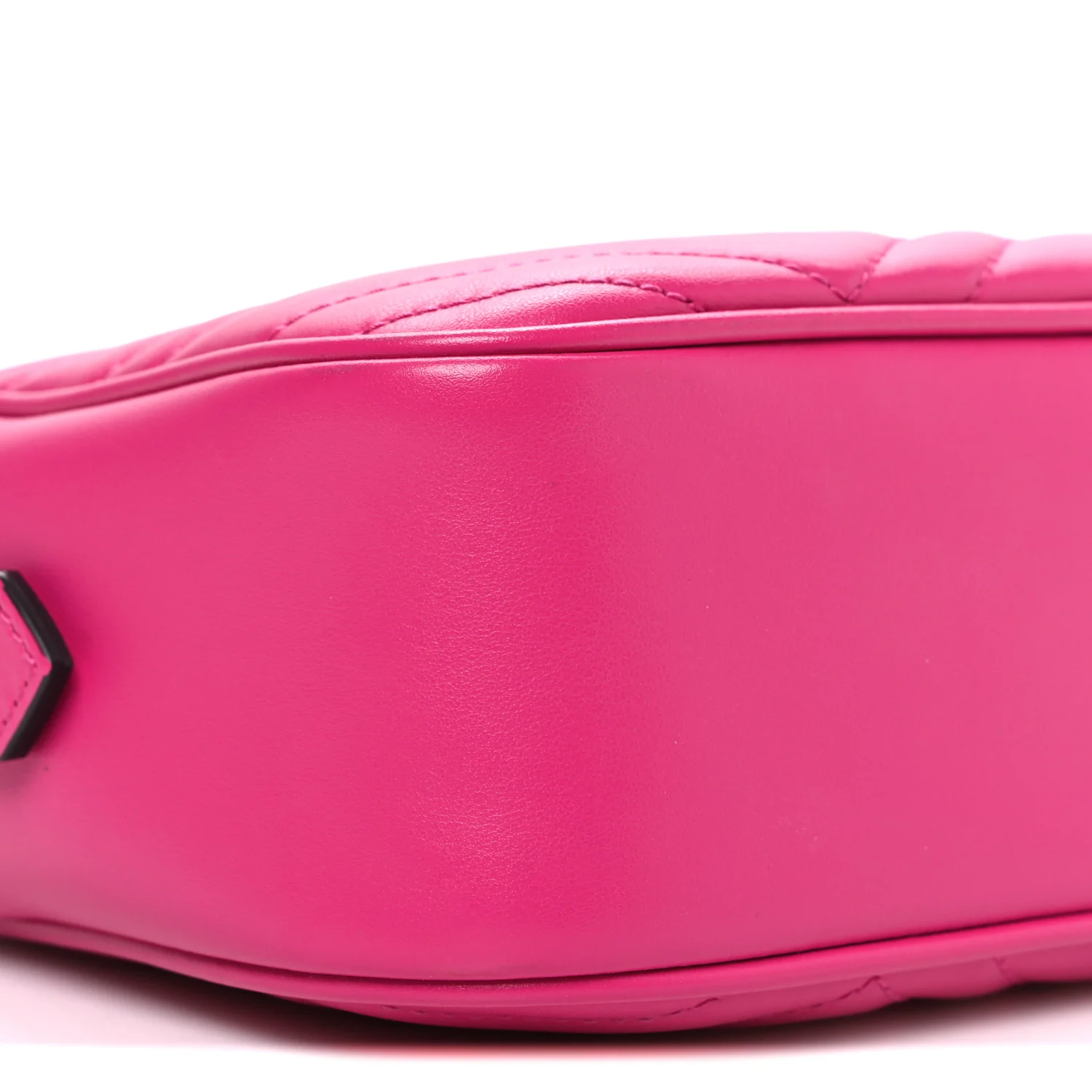 Calfskin Matelasse Monochrome Small GG Marmont Chain Shoulder Bag Classic Fuxia - Image 9