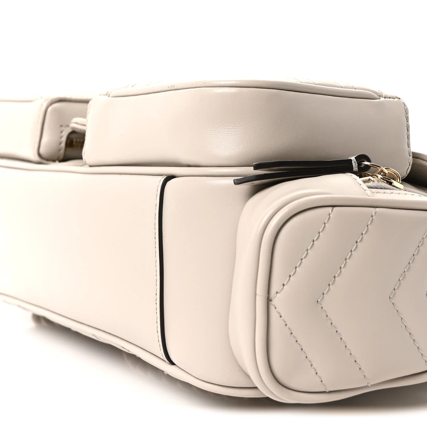 Calfskin Matelasse Small GG Marmont Multi Pocket Shoulder Bag Light Grey - Image 10
