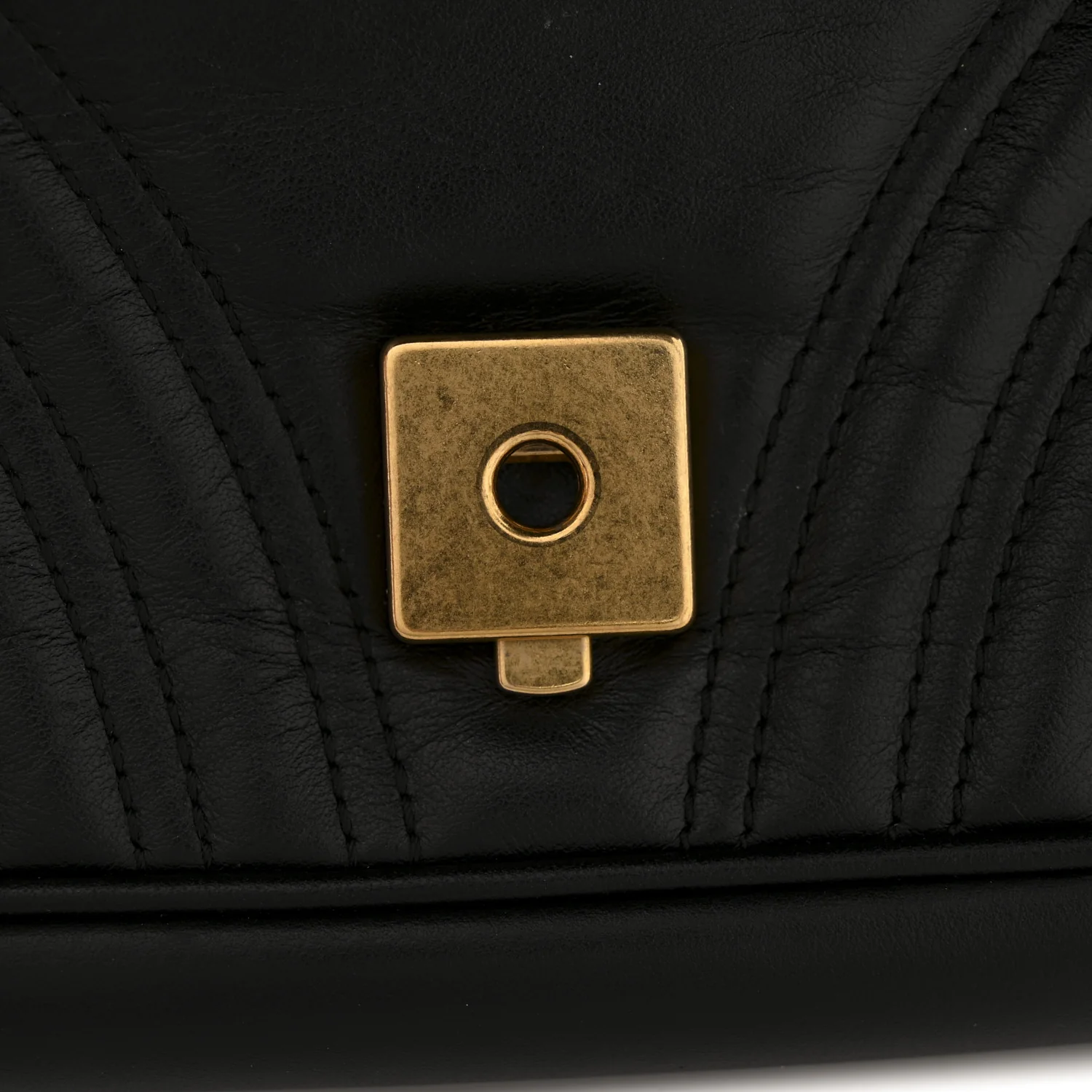 Calfskin Matelasse Small GG Marmont Shoulder Bag Black - Image 11