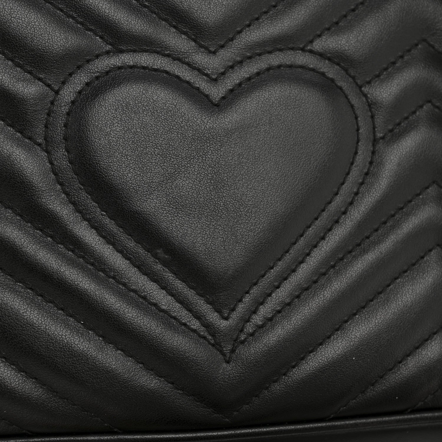 Calfskin Matelasse Small GG Marmont Shoulder Bag Black - Image 12