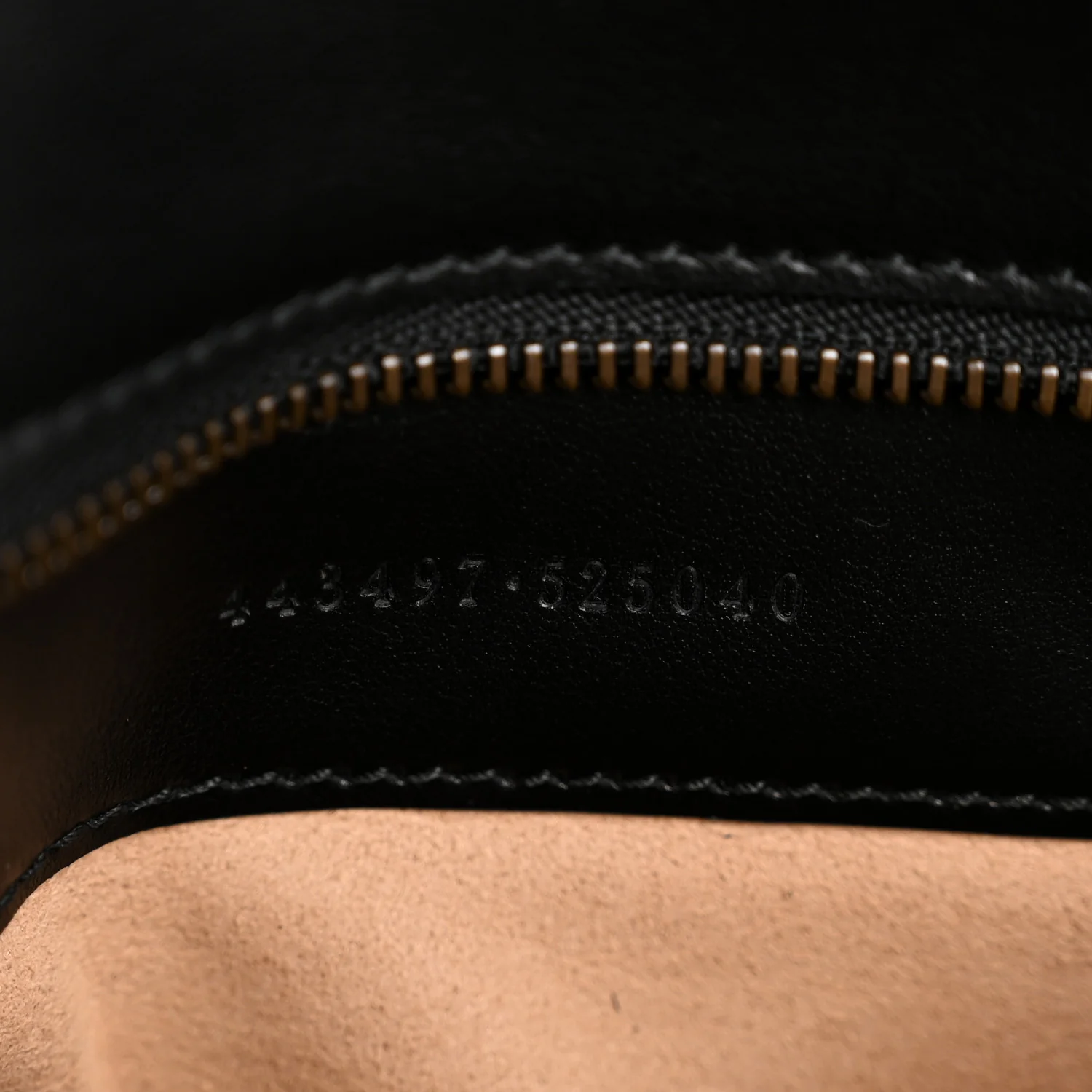 Calfskin Matelasse Small GG Marmont Shoulder Bag Black - Image 7