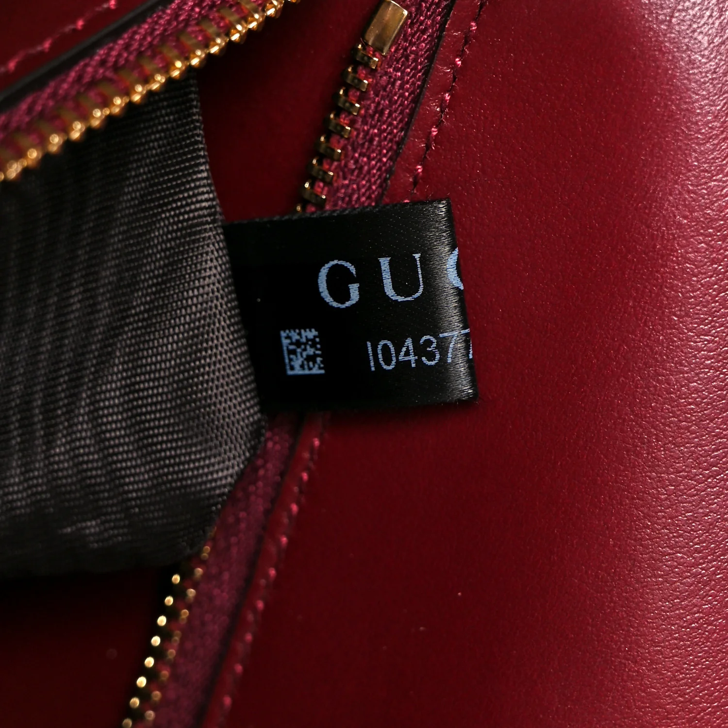 Calfskin Matelasse Small GG Marmont Shoulder Bag Rosso Ancora Red - Image 8