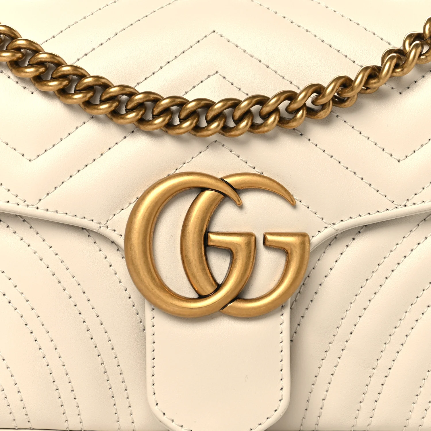 Calfskin Matelasse Small GG Marmont Shoulder Bag White - Image 8
