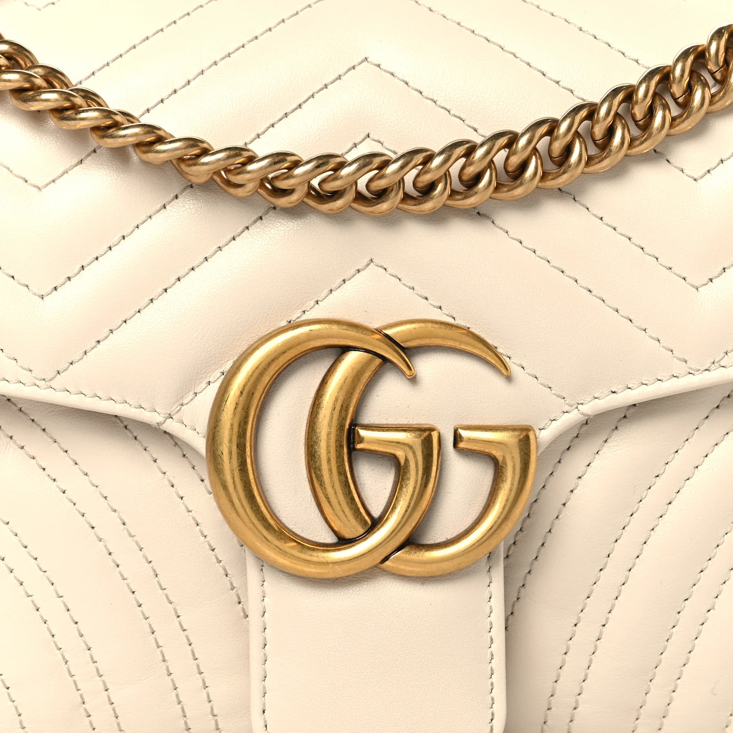 Calfskin Matelasse Small GG Marmont Shoulder Bag White - Image 8