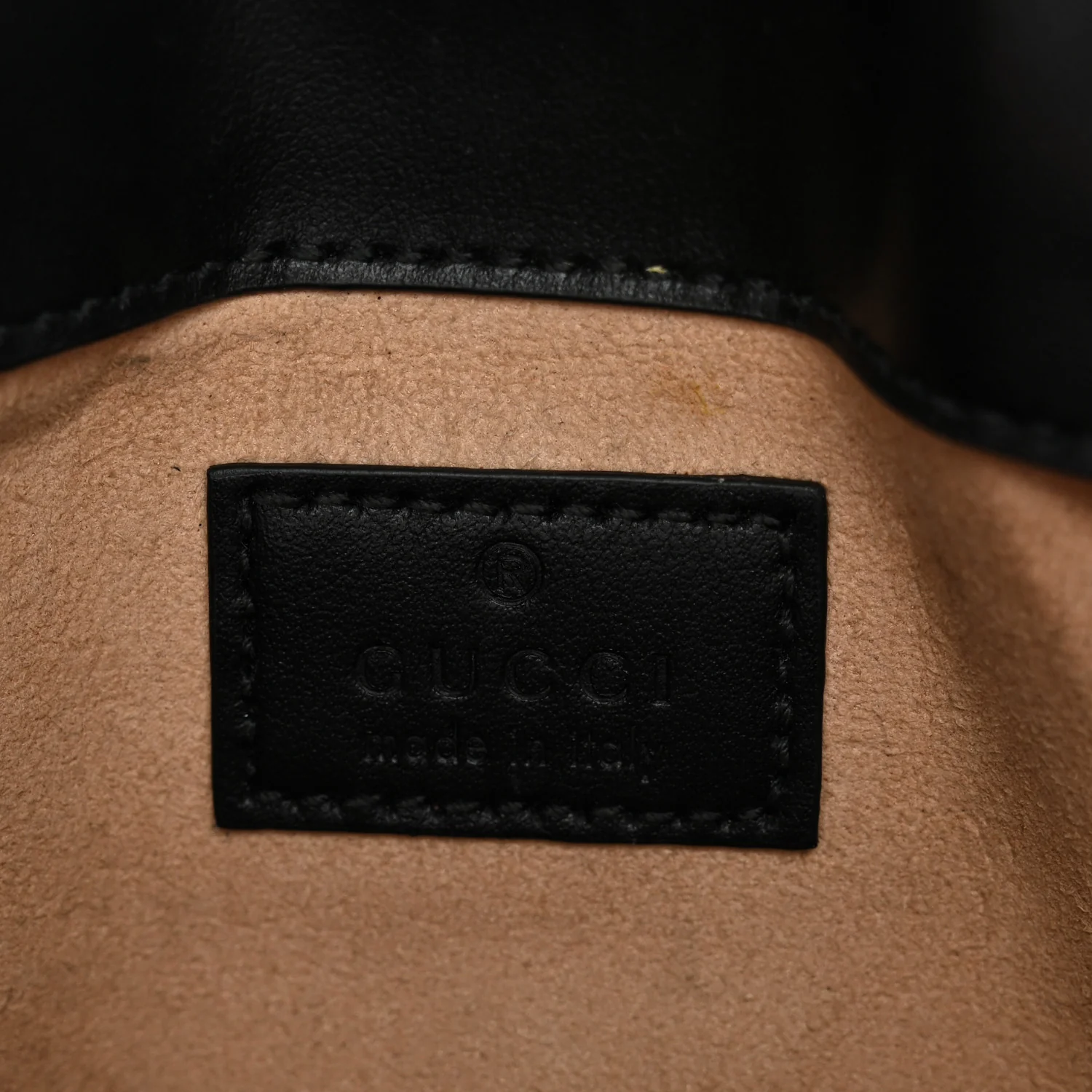 Calfskin Matelasse Super Mini GG Marmont Shoulder Bag Black - Image 6
