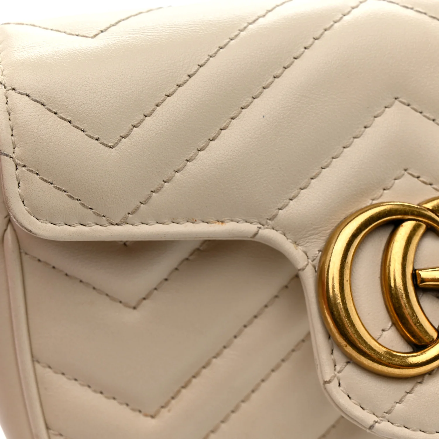 Calfskin Matelasse Super Mini GG Marmont Shoulder Bag White - Image 13
