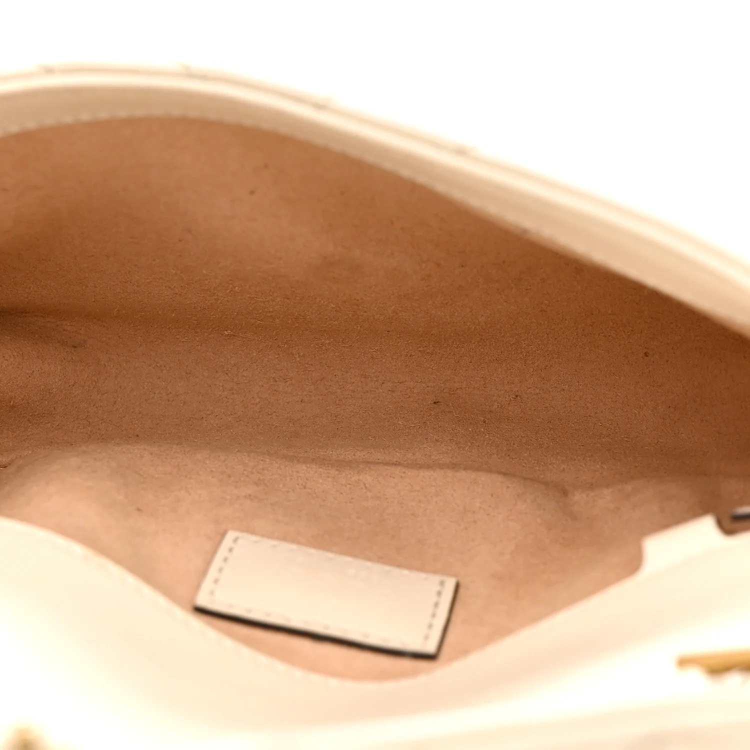 Calfskin Matelasse Super Mini GG Marmont Shoulder Bag White - Image 5
